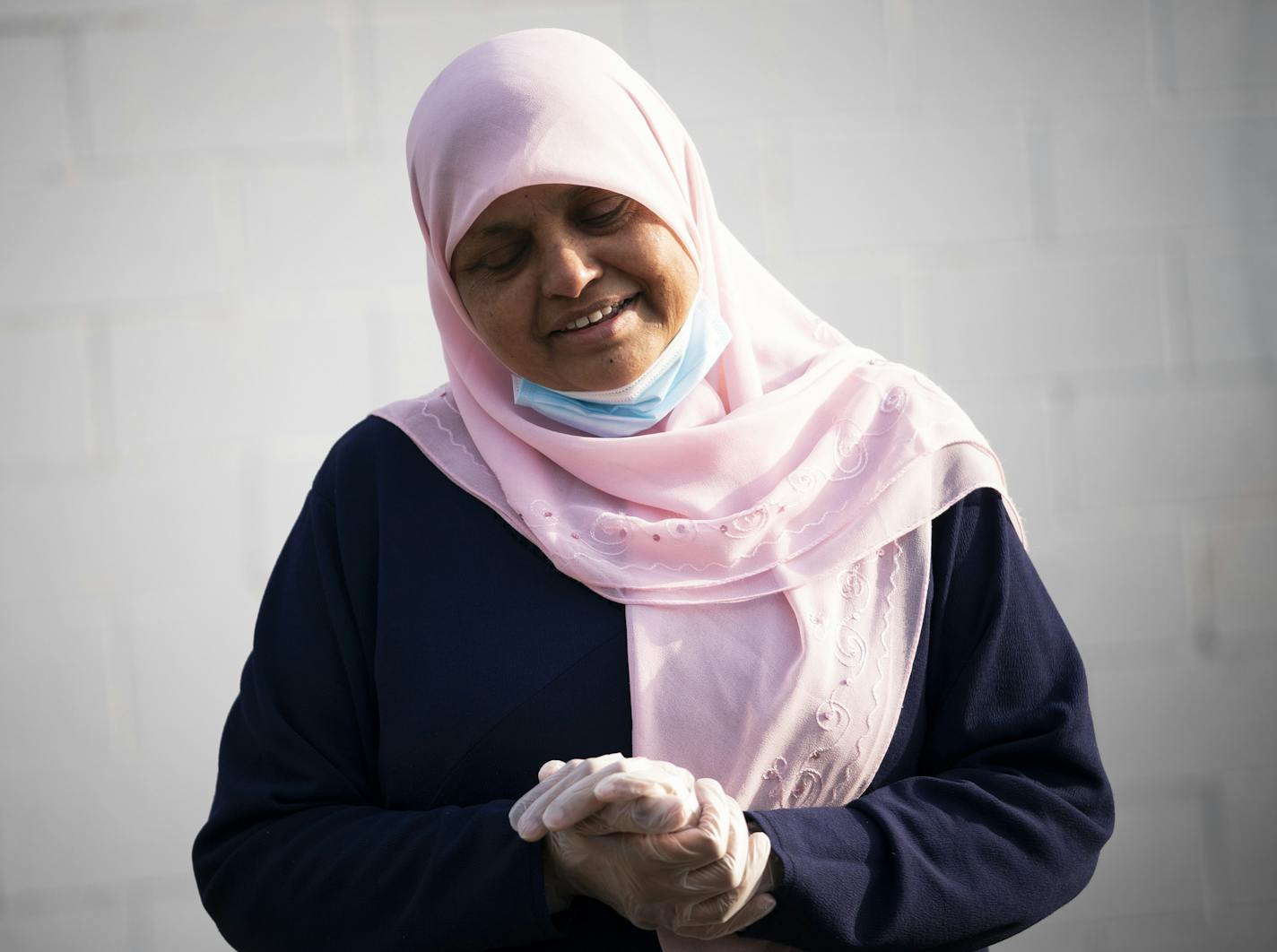 Kausar Hussain created a foundation last year in honor of her son who died while in medical school. She wasn't quite sure of its mission and focus - until Covid 19. She's now funding and creating "iftar boxes'' -- free meals for people breaking their fast at Ramadan. She was photographed in Columbia Heights, Minn., on Thursday, May 7, 2020. ] RENEE JONES SCHNEIDER &#xa5; renee.jones@startribune.com Kausar Hussain created a foundation last year in honor of her son who died while in medical school