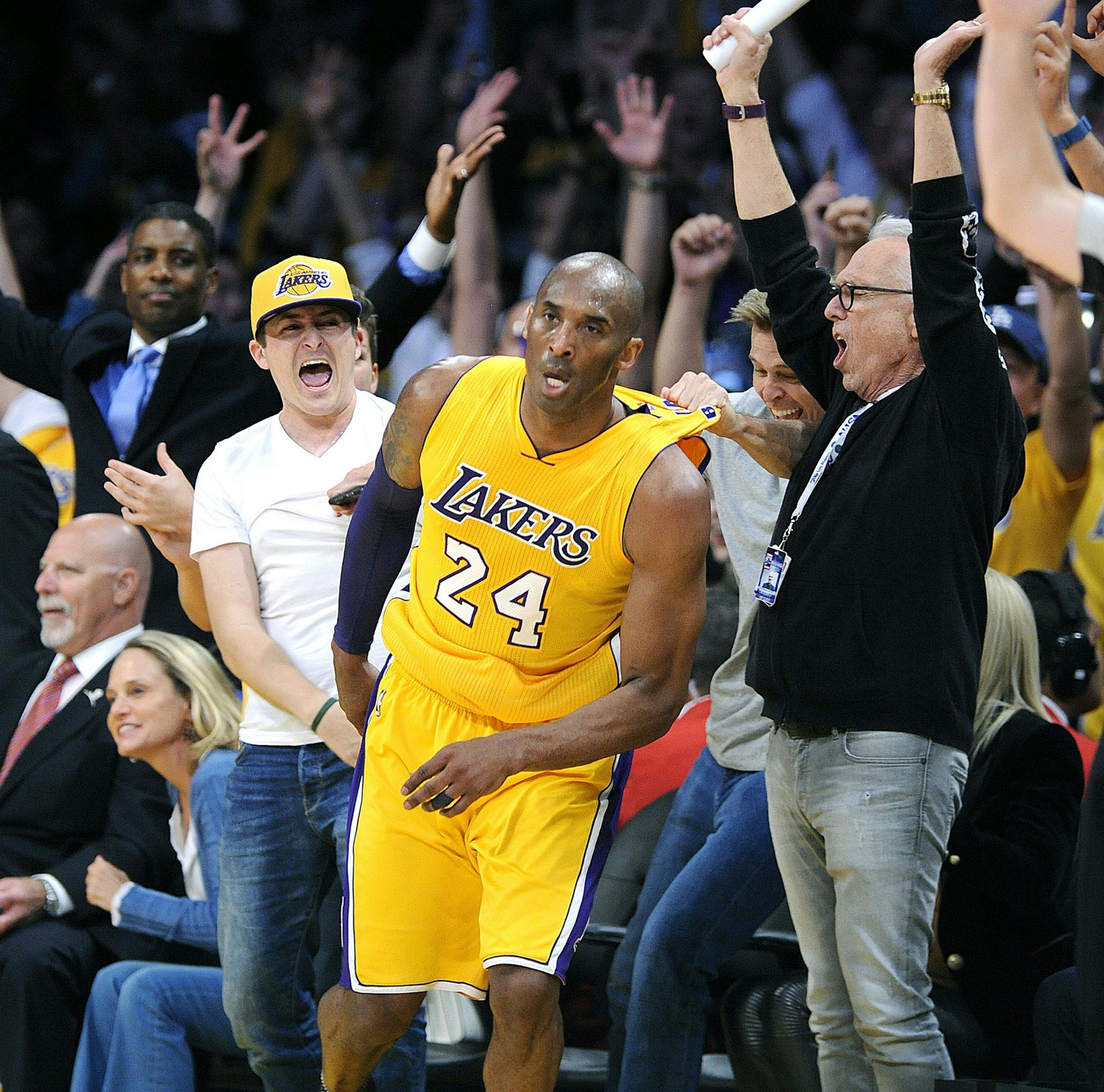 The crowd celebrates a shot by the Los Angeles Lakers' Kobe Bryant (24) in the first quarter against the Utah Jazz on Wednesday, April 13, 2016, at Staples Center in Los Angeles. (Wally Skalij/Los Angeles Times/TNS) ORG XMIT: 1183358
