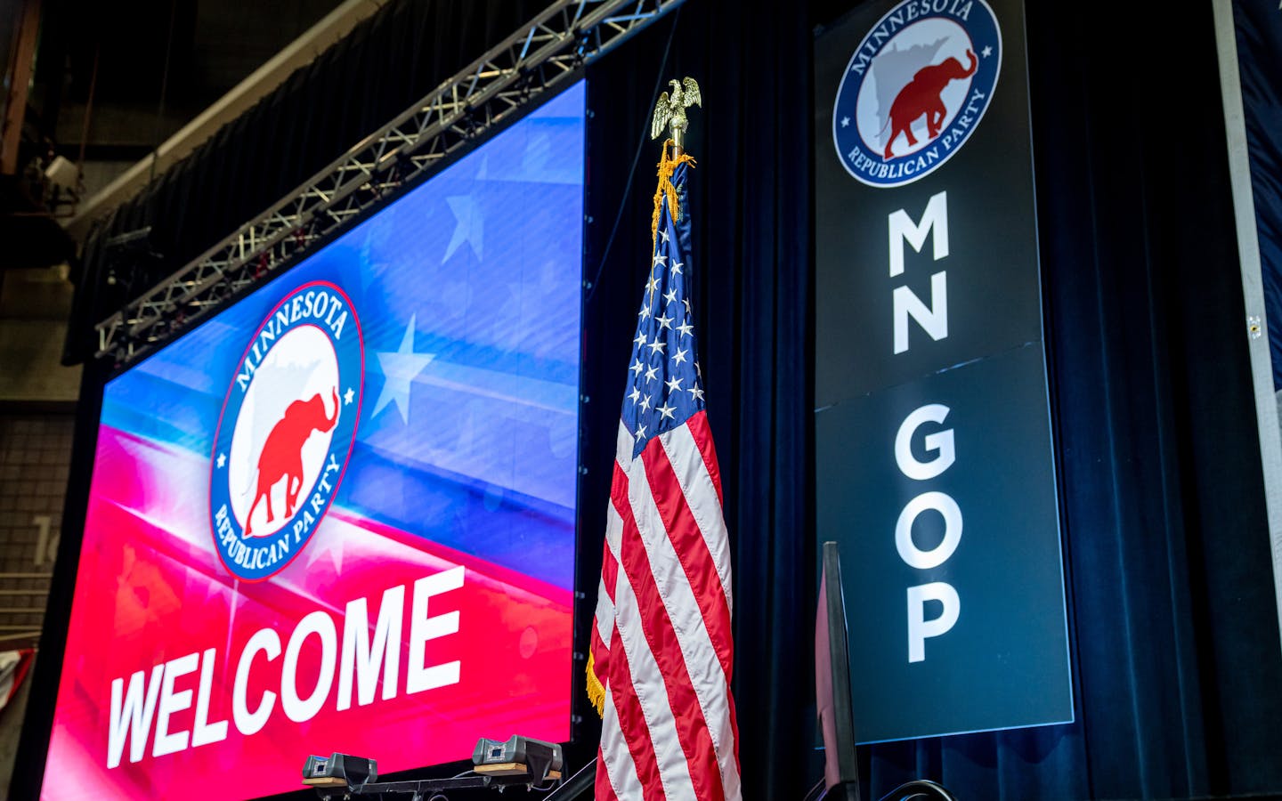 How do Minnesota's political endorsement conventions work?