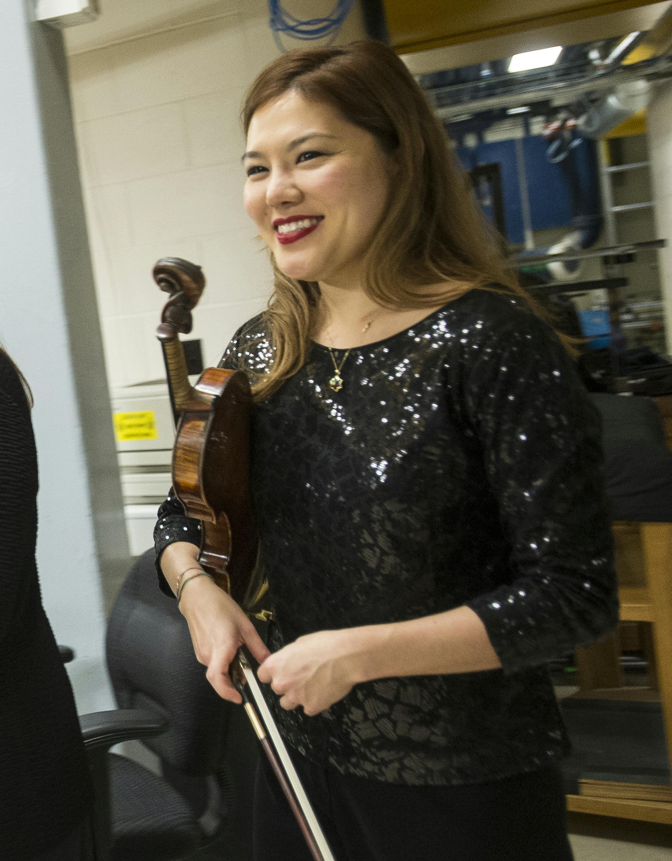 Minnesota Orchestra concertmaster Erin Keefe, left, and first associate concertmaster Susie Park chatted backstage before performing Beethoven symphonies 8, 3 and the third piano concerto on Saturday, Jan. 9, 2016. ] (AARON LAVINSKY/STAR TRIBUNE) aaron.lavinsky@startribune.com Profile on Minnesota Orchestra concertmaster Erin Keefe. Photographed Saturday, Jan. 9, 2016 at the Minnesota Orchestra Hall in Minneapolis, Minn.