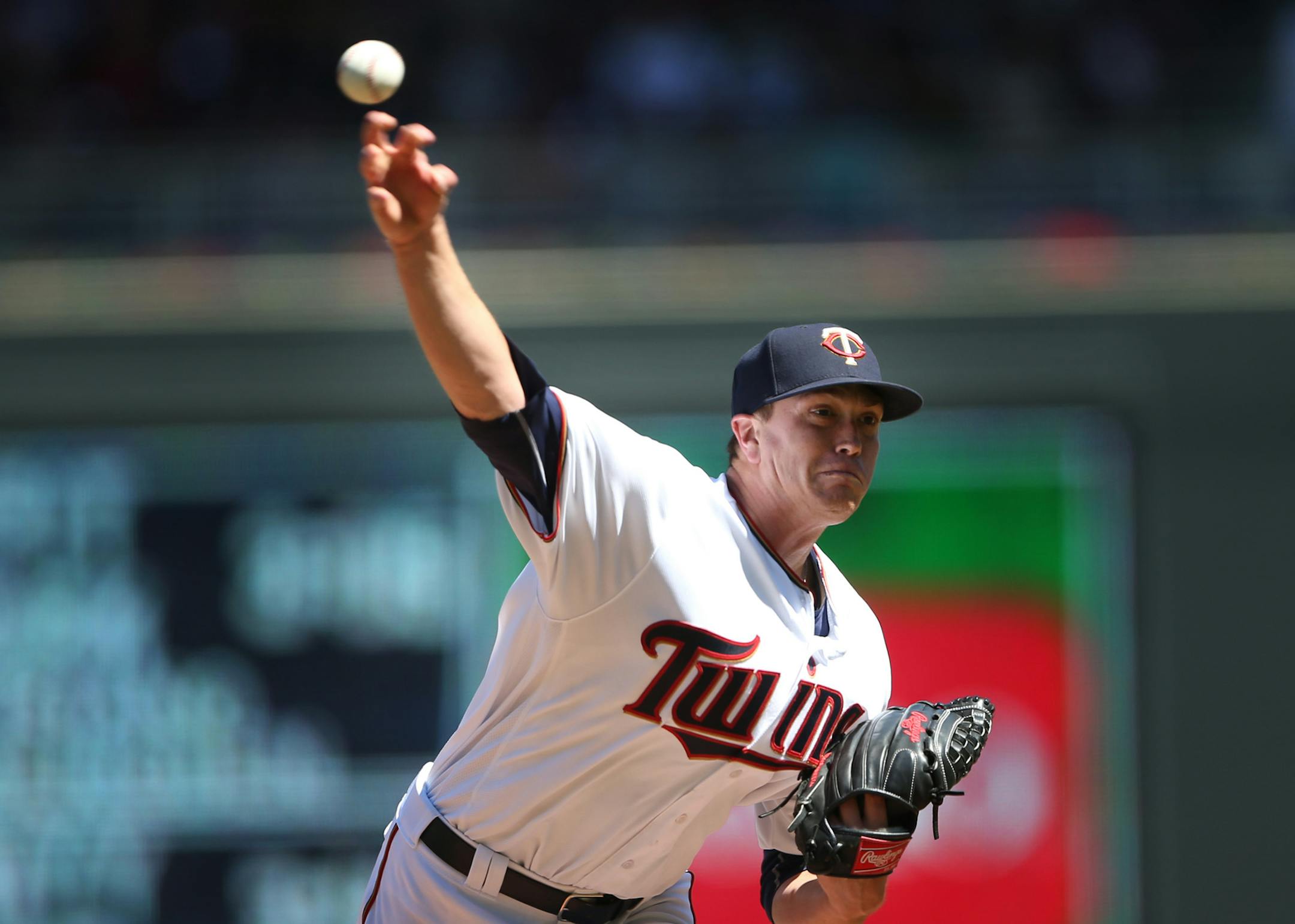 Minnesota Twins starting pitcher Kyle Gibson (44) pitched into the seventh inning at Target Field Sunday July 3, 2016 in Minneapolis , MN.] The Minnesota Twins beat the the Texas Rangers 5-4. Jerry Holt /Jerry.Holt@Startribune.com