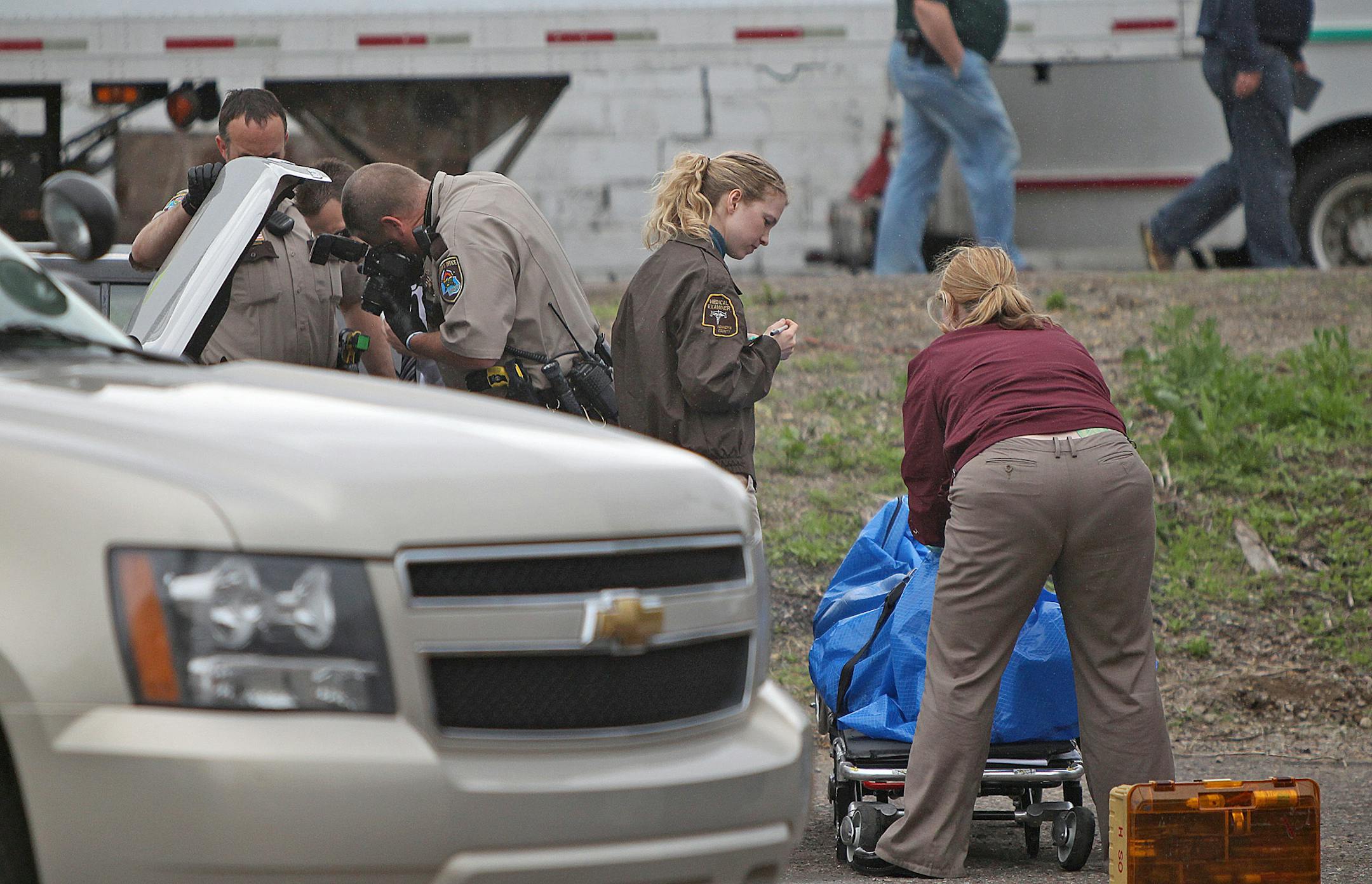A body was found in a car at Wrecker Services, Monday, May 20, 2013. (ELIZABETH FLORES/STAR TRIBUNE) ELIZABETH FLORES • eflores@startribune.com
