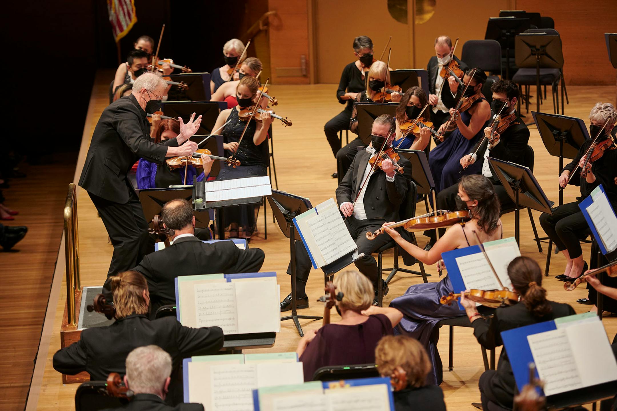 Osmo Vanska led the Minnesota Orchestra at its season-opening concert Sept. 16.
