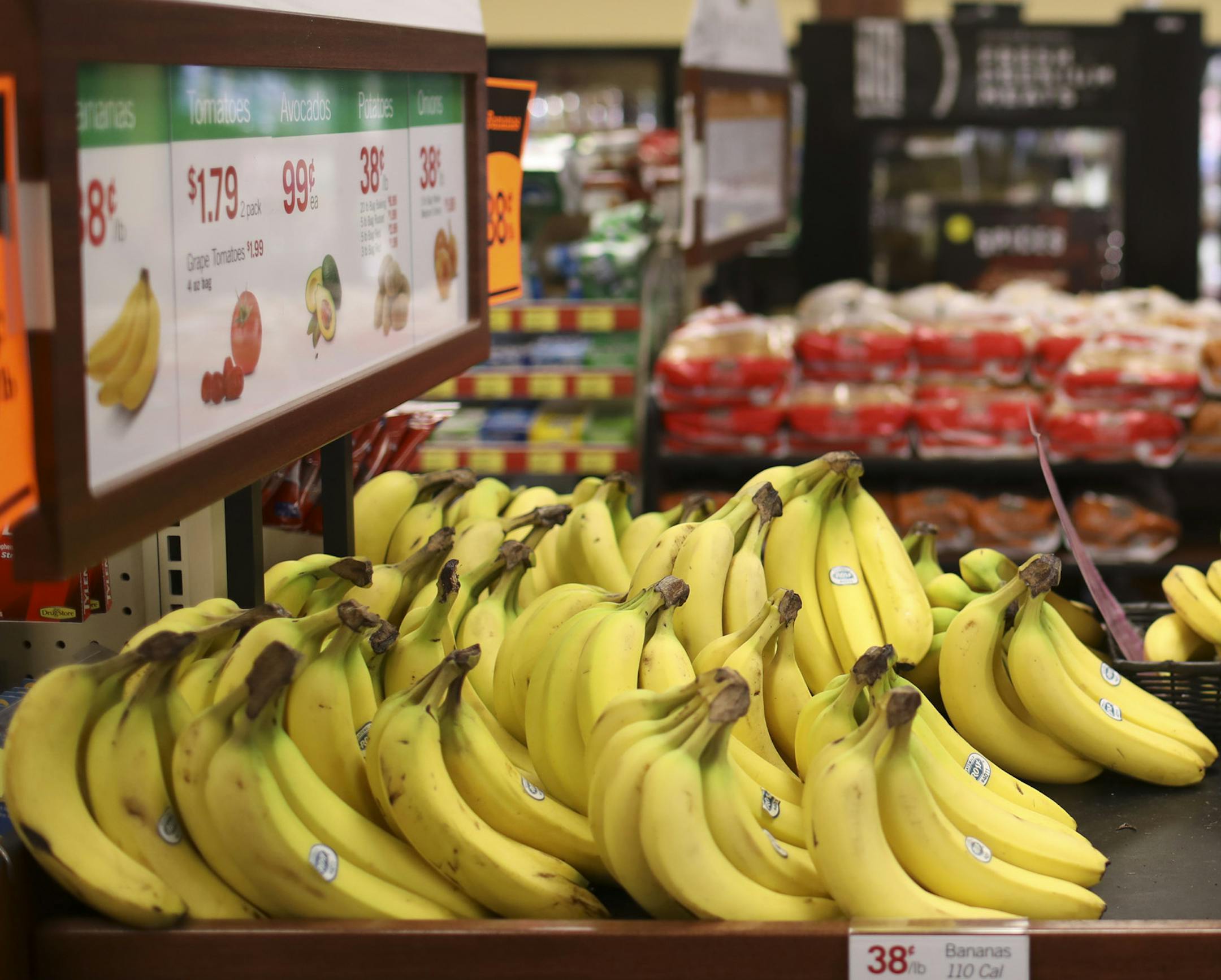 Bananas in the produce department of the Kwik Trip in Plymouth. ] JEFF WHEELER ï jeff.wheeler@startribune.com With Holiday sold to a Canadian company and SuperAmerica also changing hands, there are lots of changes in coming to the local convenience store landscape. The Kwik Trip in Plymouth was photographed Thursday afternoon, July 27, 2017.