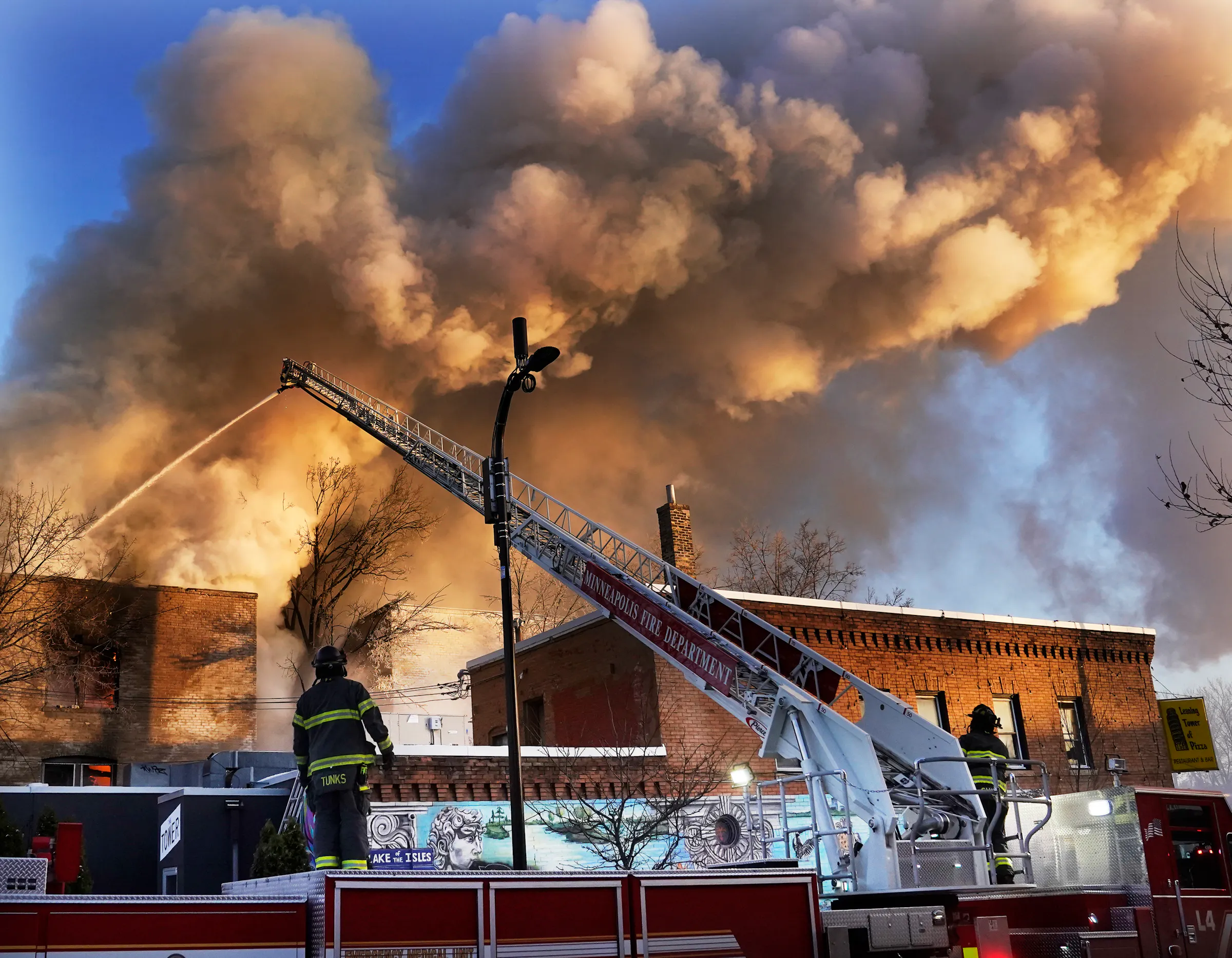 ATF posts $5,000 reward in fire that ravaged vacant Lyndale Av ...
