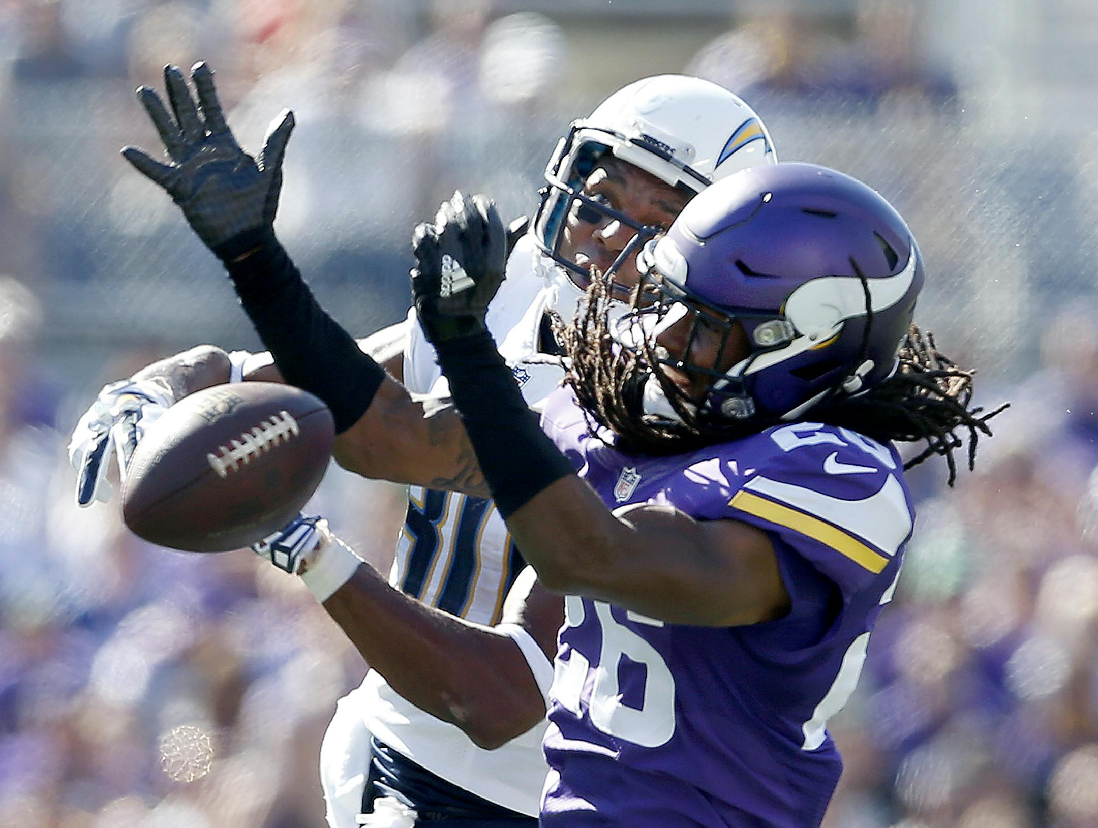 Minnesota Vikings cornerback Trae Waynes (26) broke up a pass intended for Malcom Floyd (80) in the fourth quarter. ] CARLOS GONZALEZ &#xef; cgonzalez@startribune.com - September 27, 2015, TCF Bank Stadium, Minneapolis, MN, NFL, Minnesota Vikings vs. San Diego Chargers