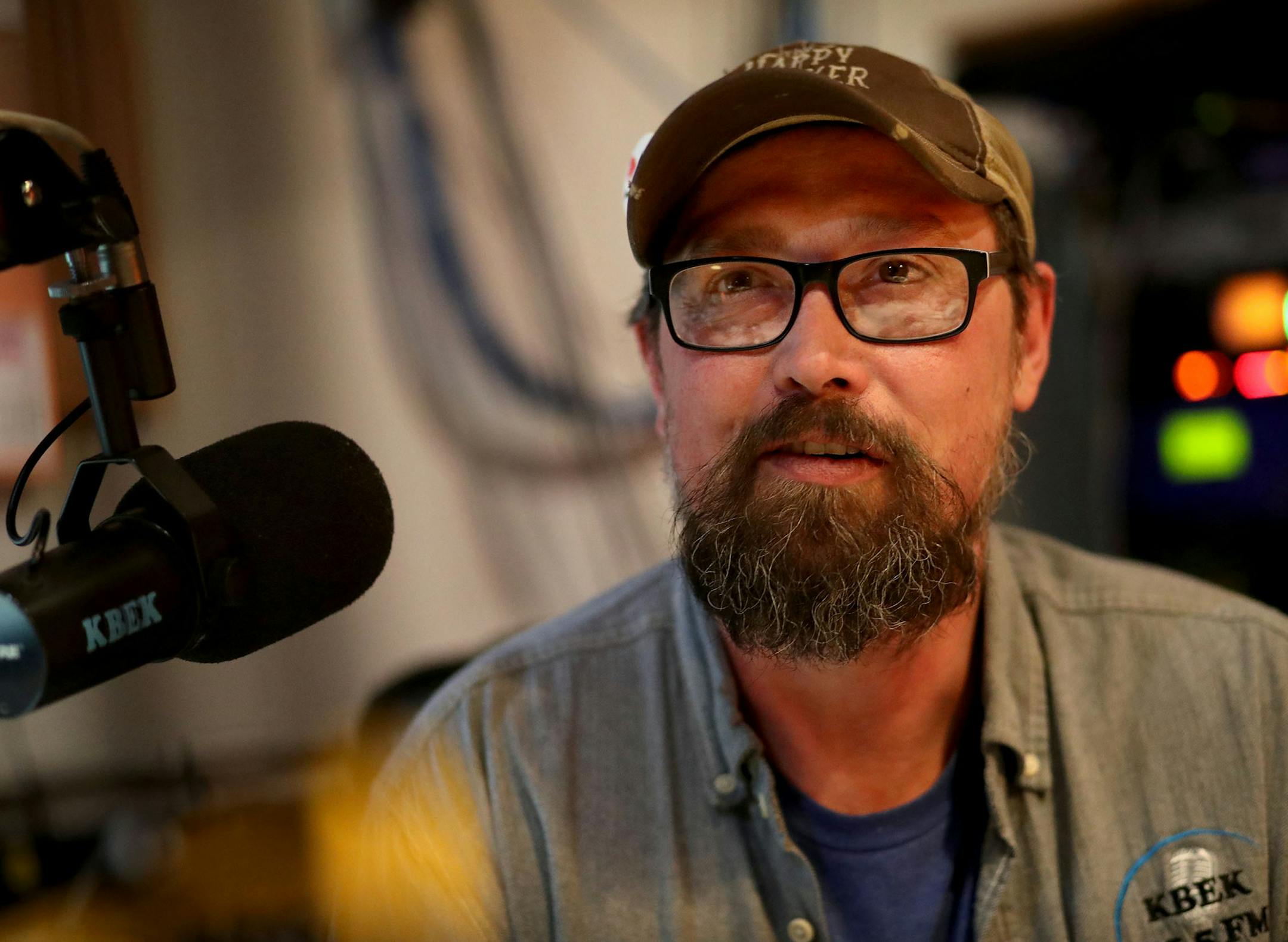 Tickets to KBEK's Friday night live shows are the toughest ticket in Kanabec County where Red Eye Ruby brought out the locals and music lovers from elsewhere Friday, Jan. 31, 2020, in Braham, MN. Here, Shawn Sullivan, one of the radio station's owners and KBEK DJ at KBEK in this town of less than 2,000.] DAVID JOLES • david.joles@startribune.com In an era when real local radio is increasingly rare on the nation's airwaves, a station in this east central Minnesota town is bucking the trend