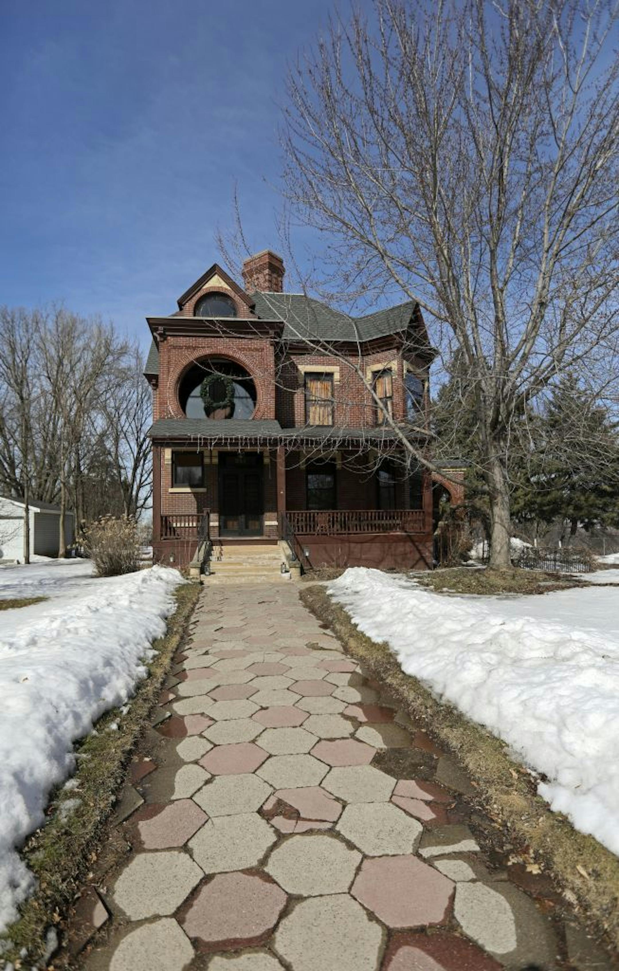 St. Paul's historic Dearing Mansion.