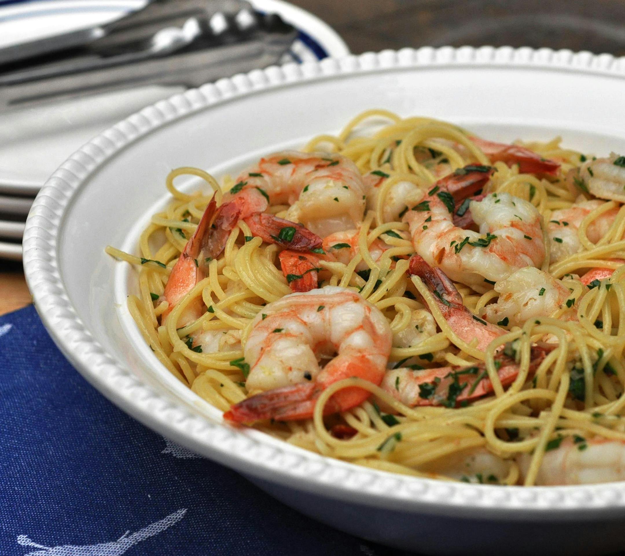 Lemony Shrimp Scampi Pasta