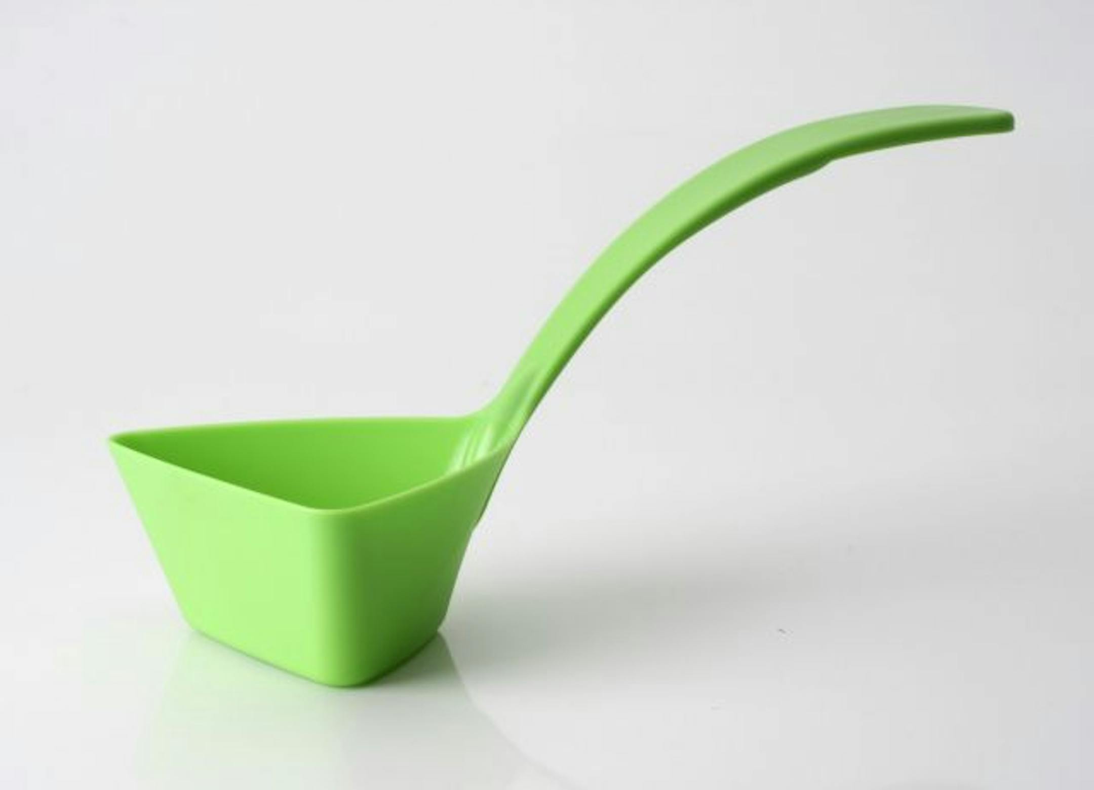 Part ladle, part spatula