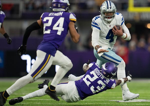 Vikings cornerback Andrew Booth Jr. (23) sustained a knee injury against the Cowboys, his only start of the season. 