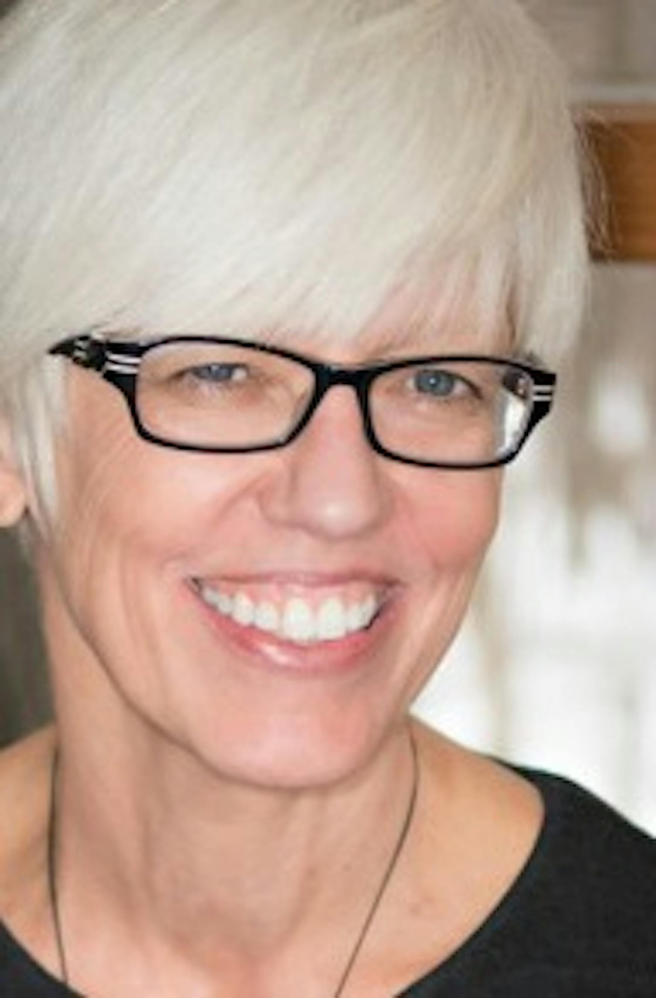 Margi Preus Photo by Shirleen_Hieb_Photography