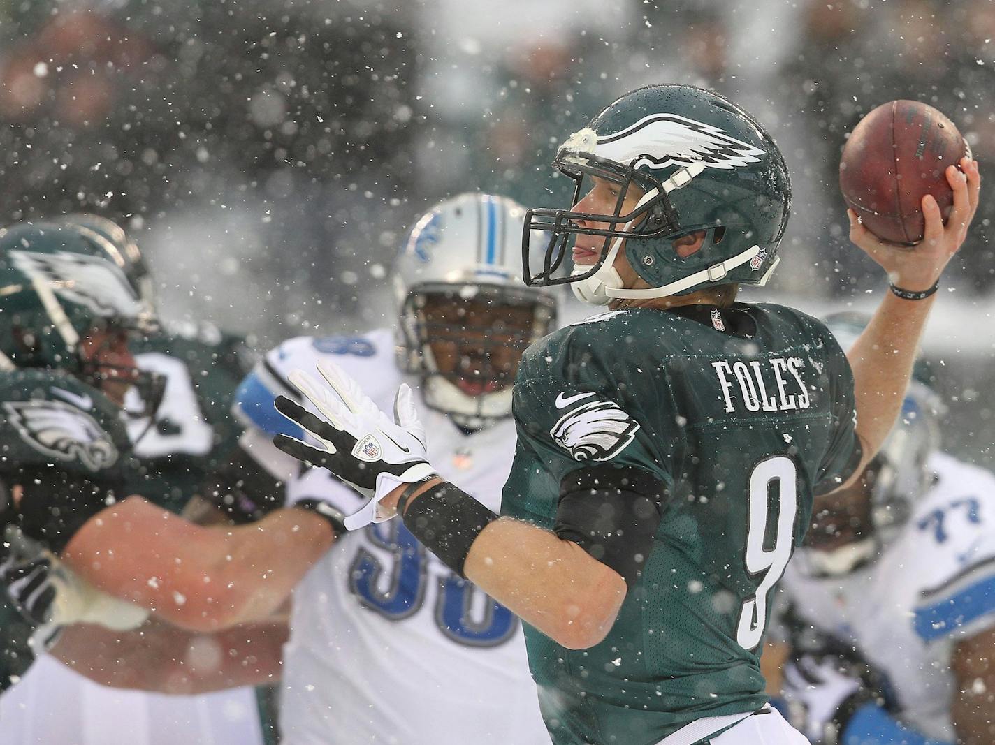 Philadelphia Eagles' Nick Foles throws a pass during the 3rd quarter against the Detroit Lions at Lincoln Financial Field in Philadelphia on Sunday, Dec. 8, 2013. The Eagles won, 34-20. (David Maialetti/Philadelphia Inquirer/MCT)