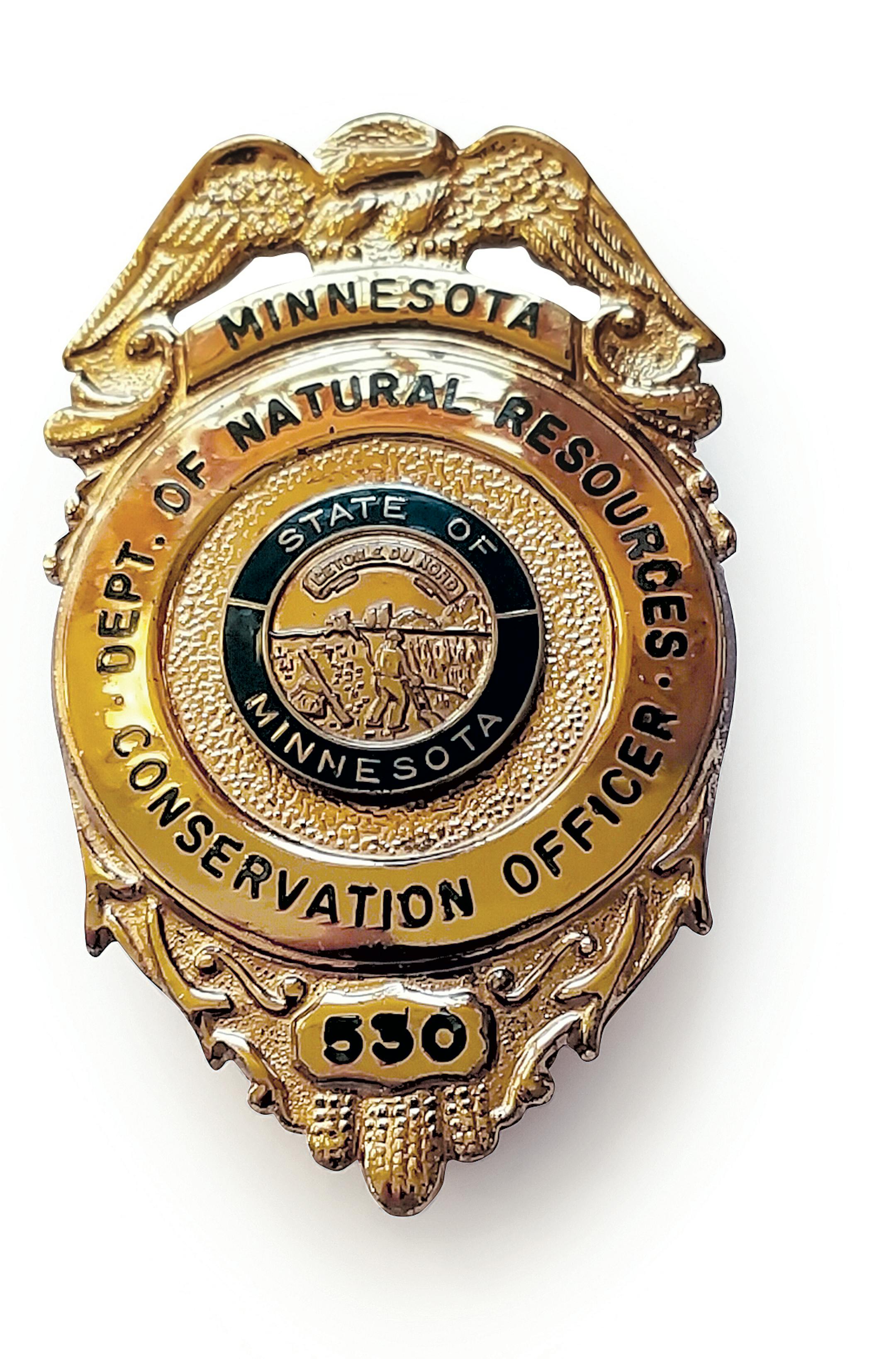 Minnesota conservation officer badge