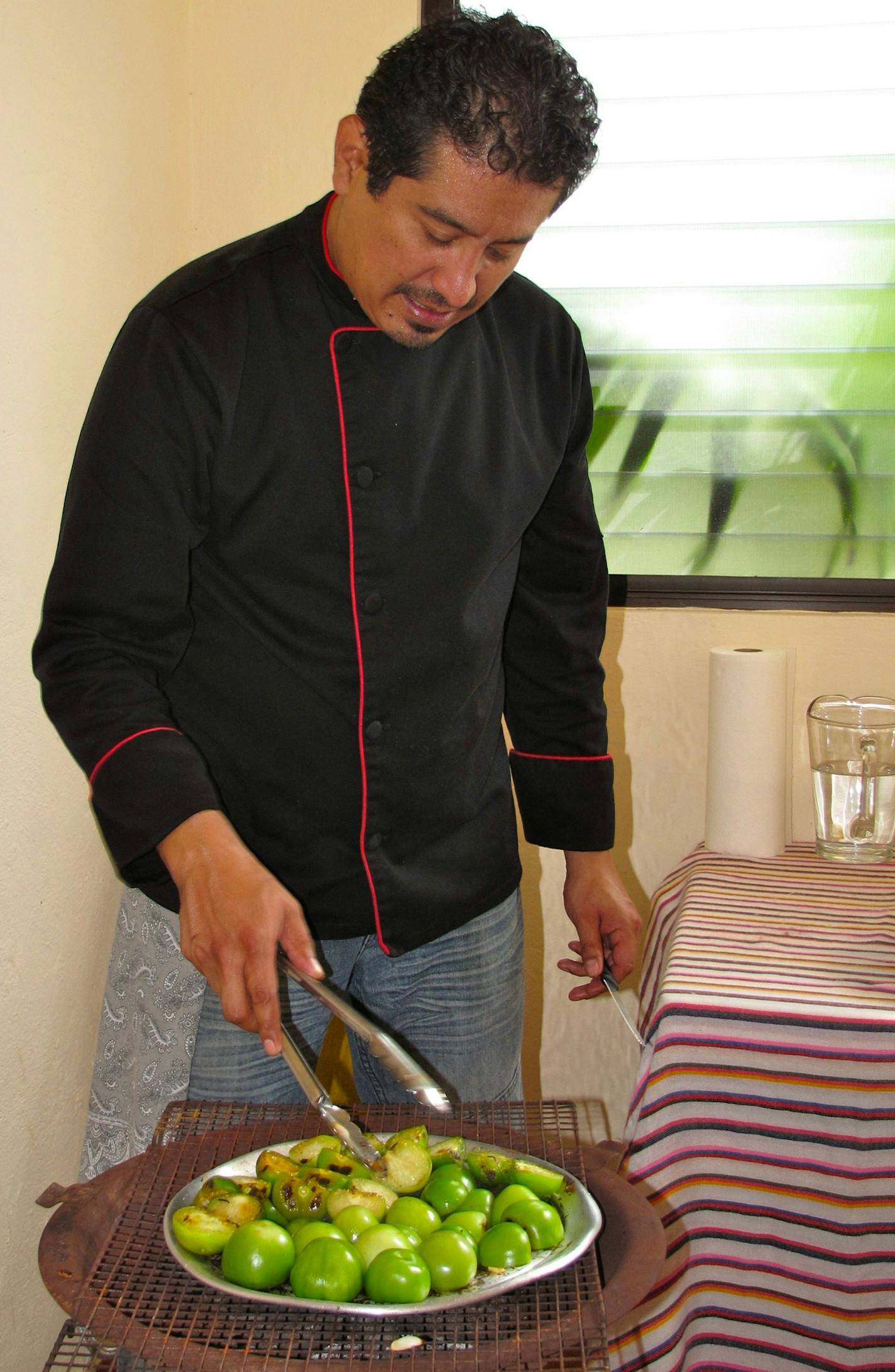 Chef Alfonso L&#xf3;pez de Anda teaches how to prepare traditional foods at the Little Mexican Cooking School.