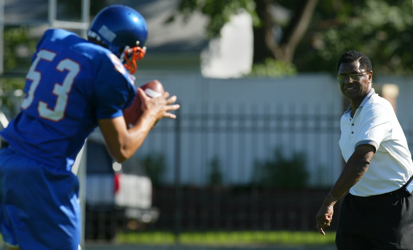 GENERAL INFORMATION: ST. PAUL - 9/3/02 - That one-time Macalester football player Kofi Anan says the future of the world is based on the acceptance of all cultures? But football at Mac? How cultures clash on a campus where football is decidedly not king.