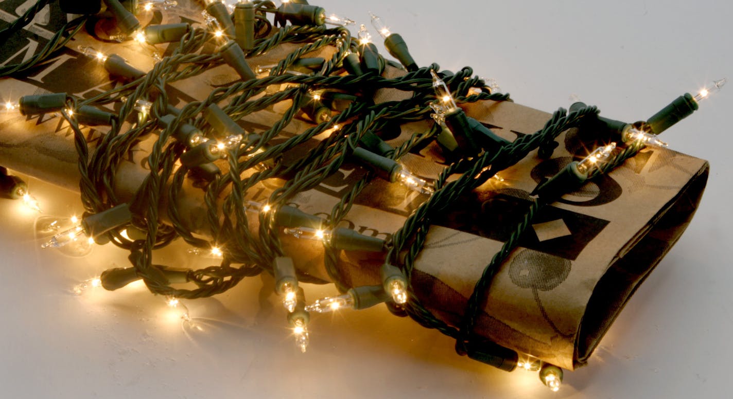 Joel Koyama&#xd4;jkoyama@startribune.com Fixit-How to put away holiday lights.