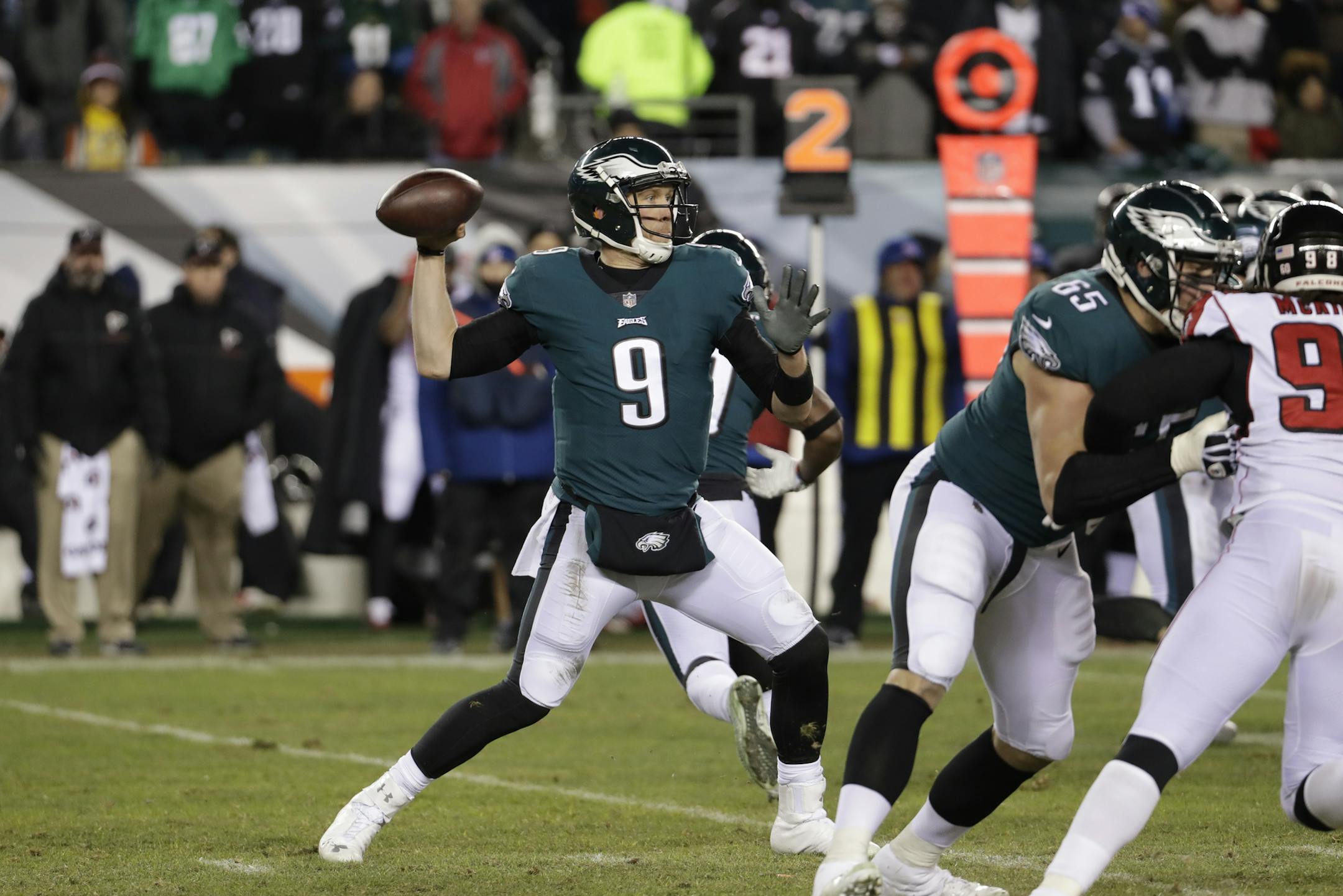 Philadelphia Eagles' Nick Foles in action during the first half of an NFL divisional playoff football game against the Atlanta Falcons, Saturday, Jan. 13, 2018, in Philadelphia. (AP Photo/Chris Szagola)
