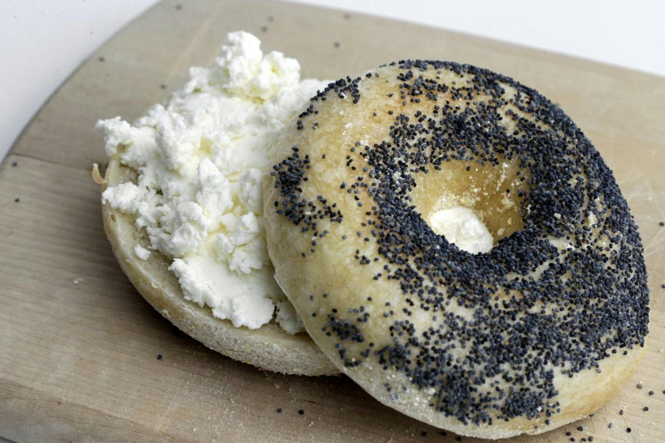 Iowa cheese and bagel.