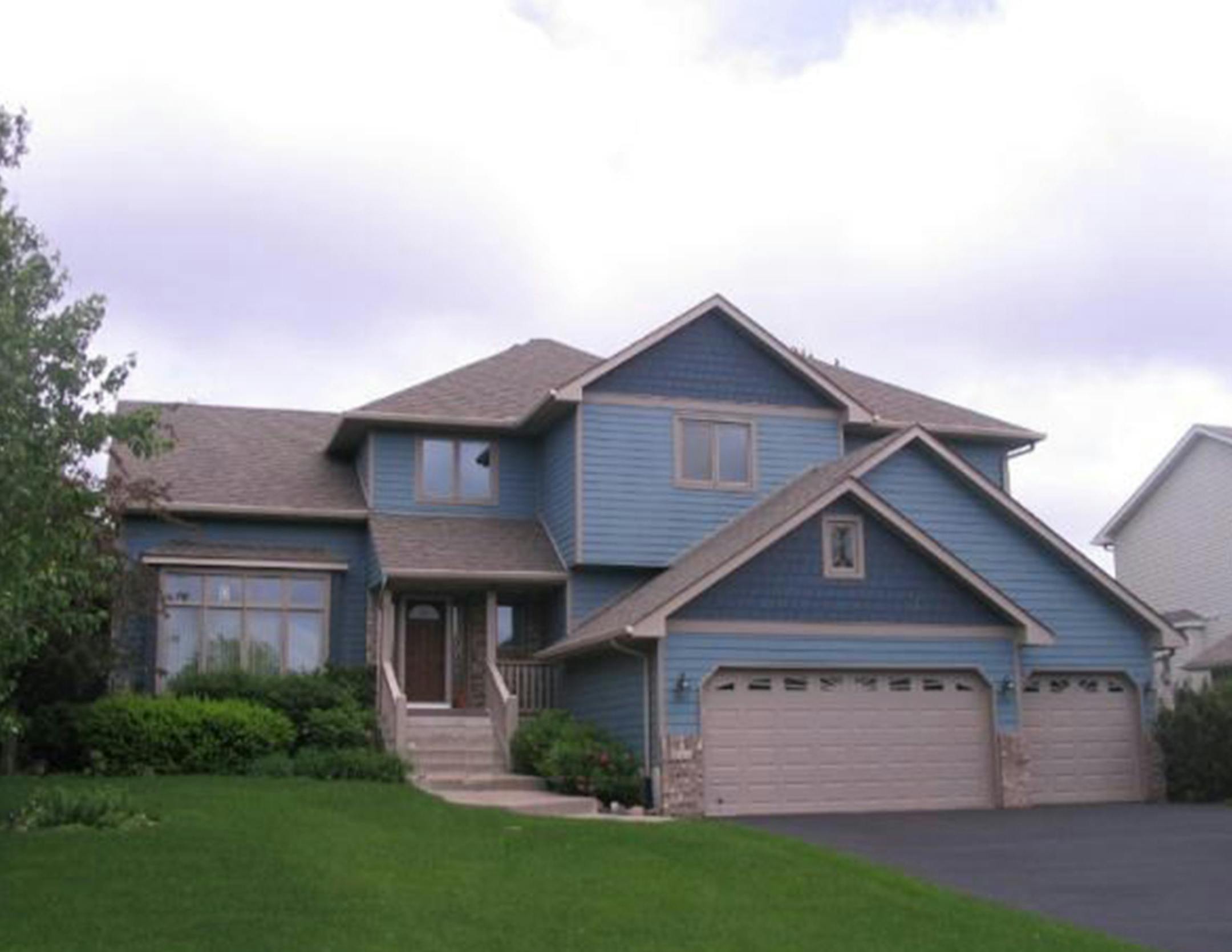 ... Mahtomedi
Built in 1996, this five-bedroom, four-bath house has 3,815 finished square feet and features four bedrooms on one level, hardwood floors, granite kitchen countertops and stainless steel appliances, fireplace, built-in cabinets, full, partially-finished walkout basement and deck . Listed by Angela Sadat, Keller Williams Premier Realty, 651-246-2739.