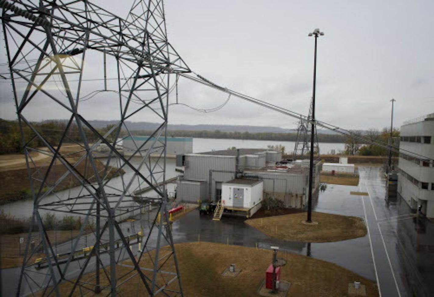 Water is drawn from the Mississippi River through this building, center, the site of a recent chlorine leak. The Xcel Energy Prairie Island Nuclear Plant north of Red Wing is looking to boost electrical output at the plant. Tuesday, October 9, 2012 ] GLEN STUBBE * gstubbe@startribune.com