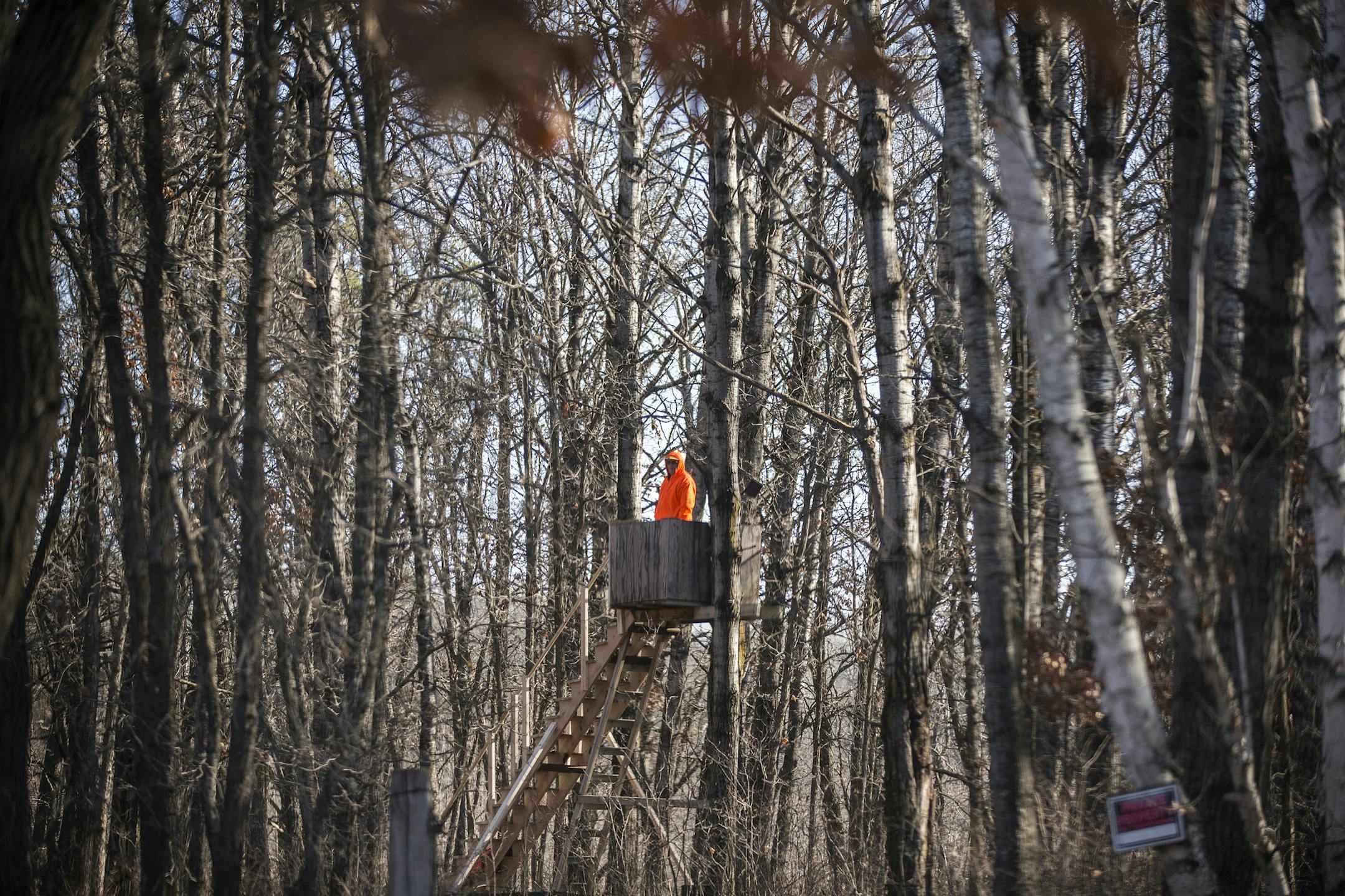 Leon Sloneker keeps watch for deer in his deer blind during deer opener weekend at the Sloneker family hunting cabin in Jenkins on Saturday, November 7, 2015. ] (LEILA NAVIDI/STAR TRIBUNE) leila.navidi@startribune.com