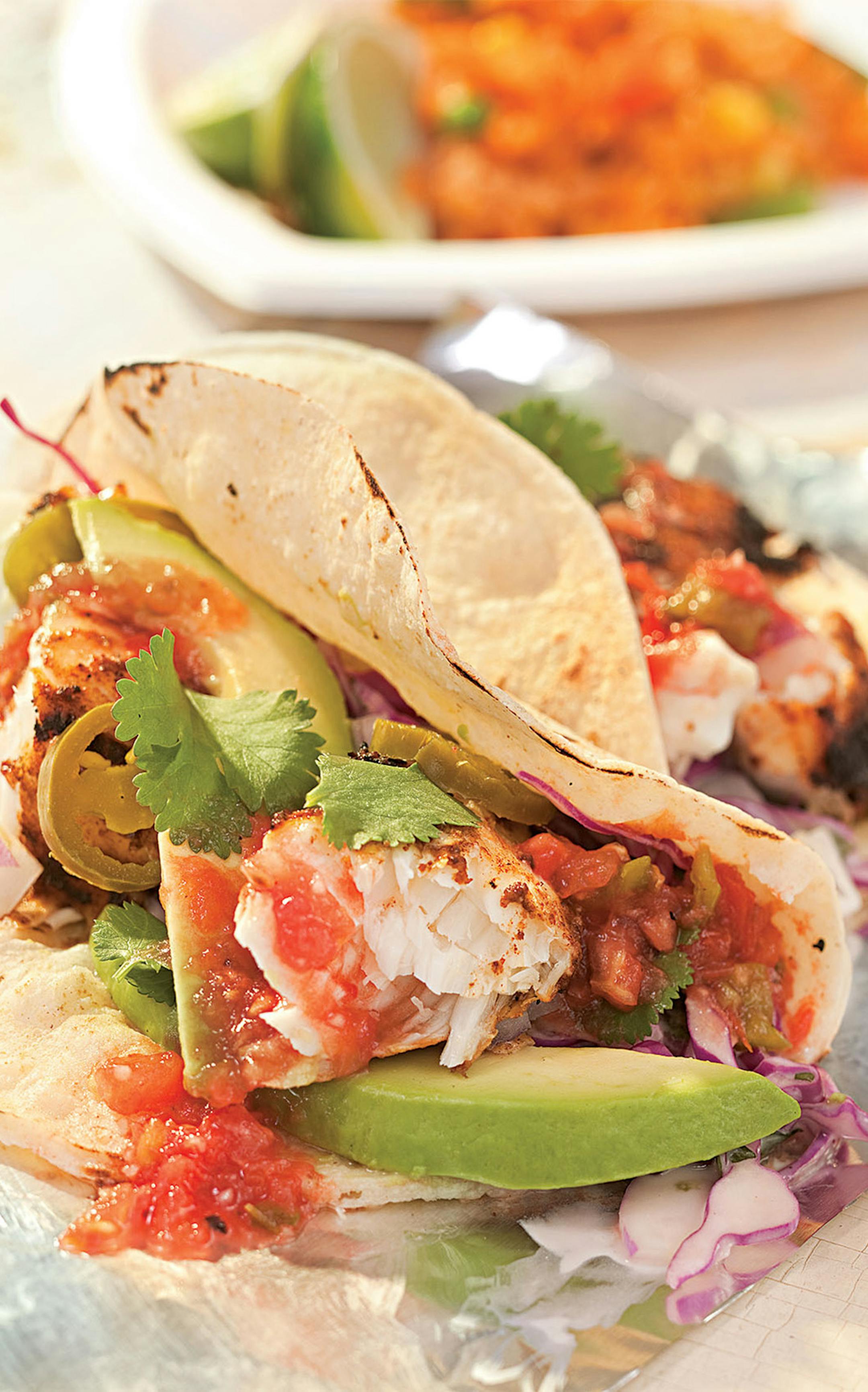 Grilled Fish Tacos. (Ken Burris/Eating Well) ORG XMIT: tms20150316155634