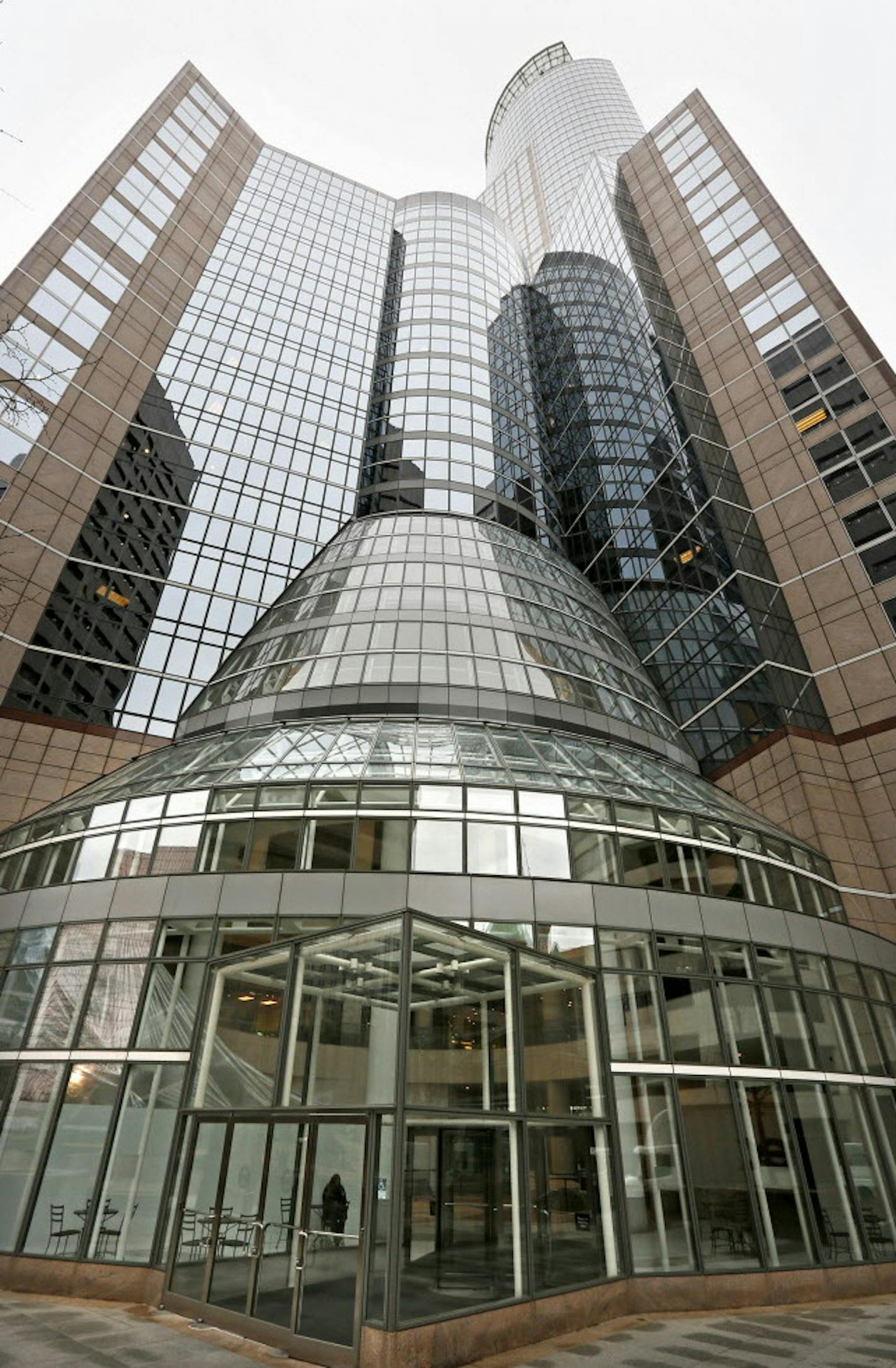 Star Tribune to move to Capella Tower - Photo: Brian Peterson / Star Tribune 4/3/2014 ORG XMIT: MIN1404031424030593