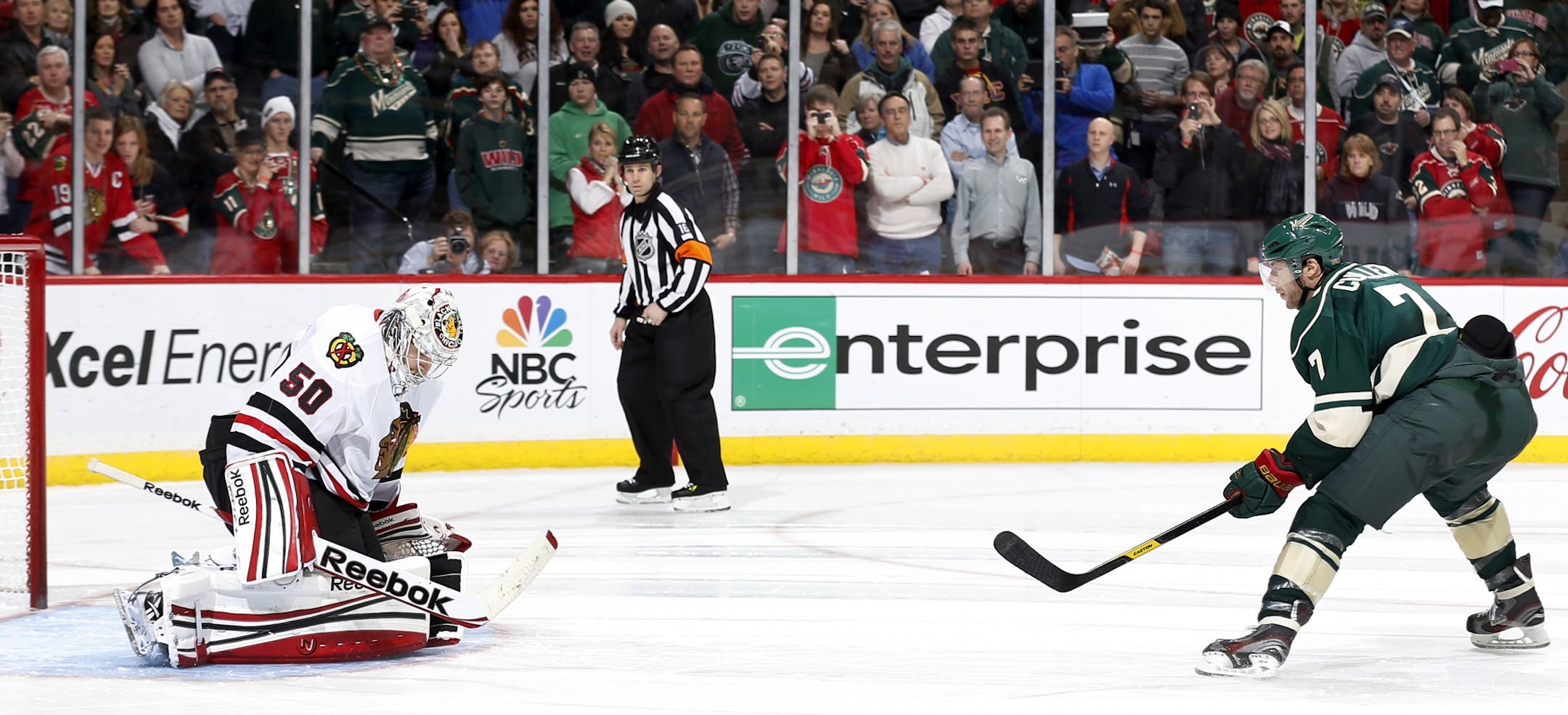 Matt Cullen shot the puck past Chicago Blackhawks goalie Corey Crawford for the go-ahead goal in a shootout.