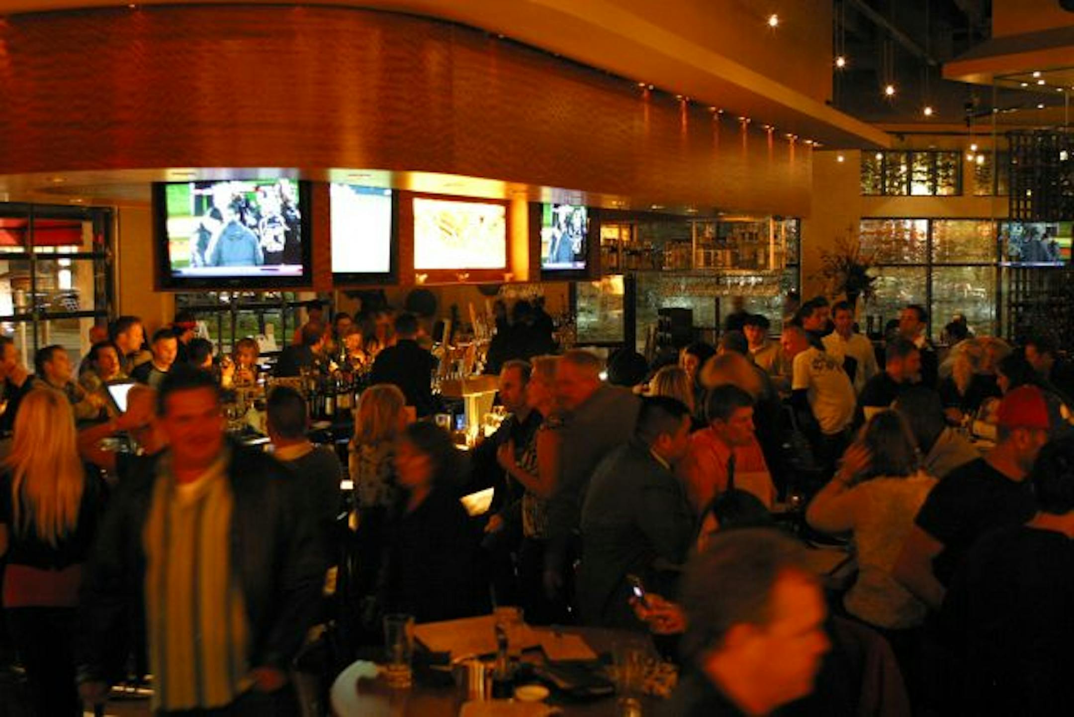 Crave, St. Louis Park