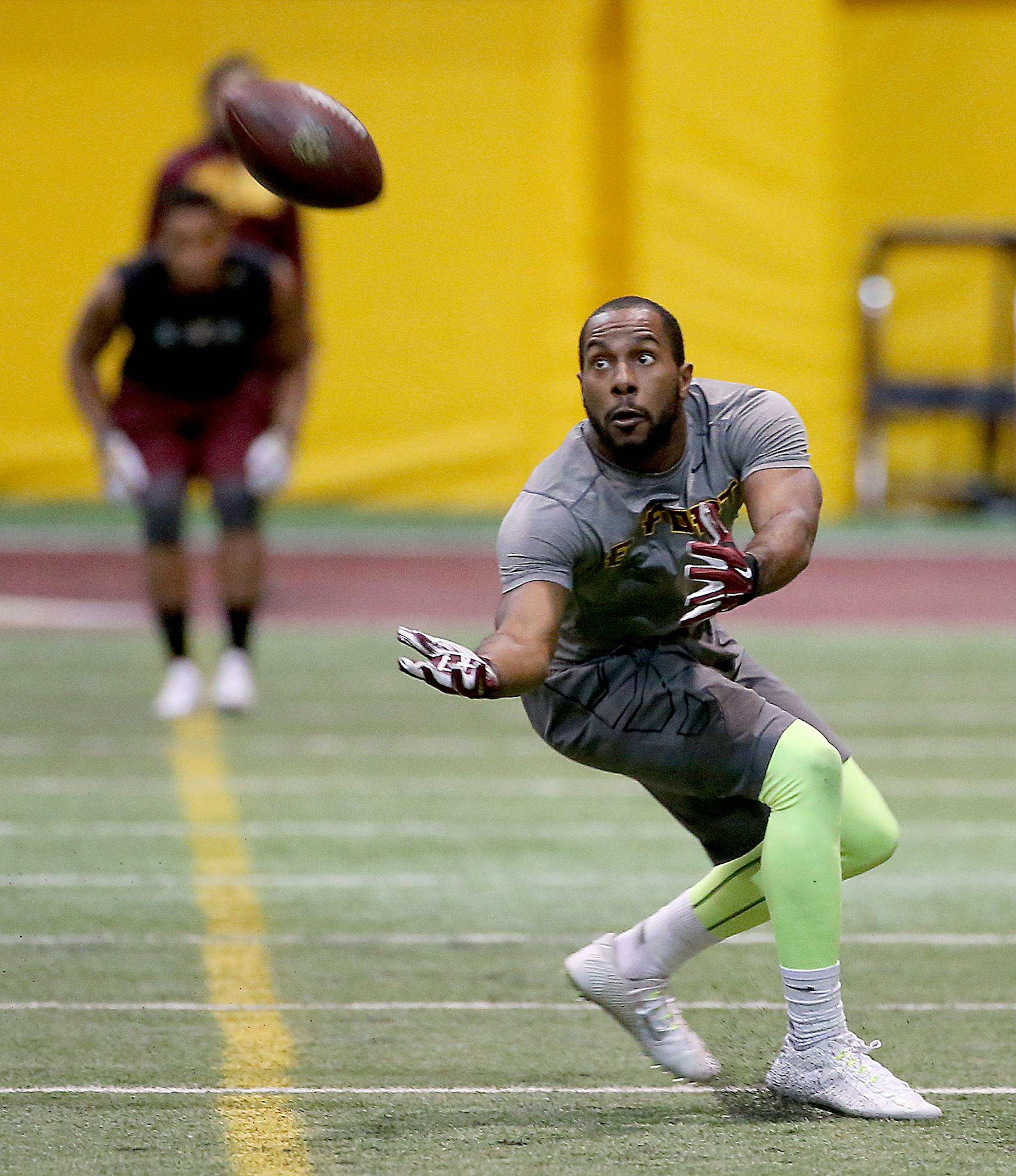 The Gophers' Logan Hutton was tested at pro day.