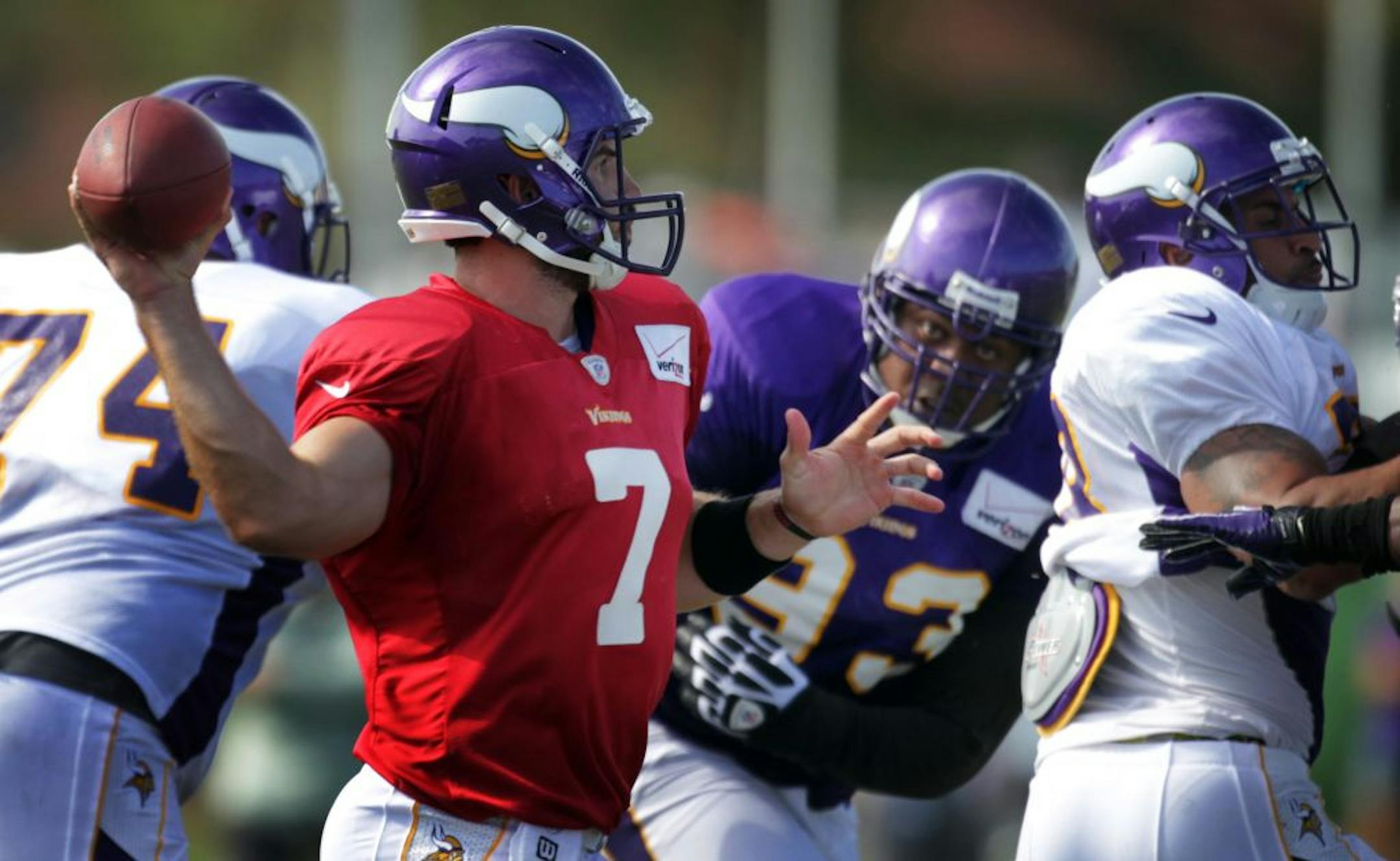 Not surprisingly, Vikings second-year quarterback Christian Ponder had some ups and downs Monday in Mankato during the first practice in full pads.