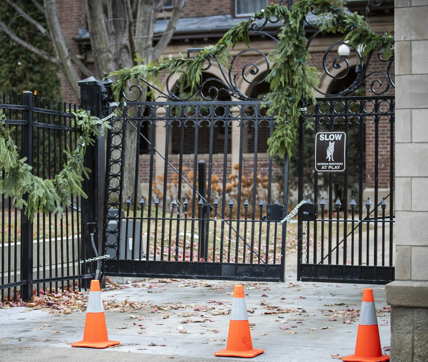 The damaged gate of the Governor's Mansion after an SUV rammed into it. ] LEILA NAVIDI &#x2022; leila.navidi@startribune.com BACKGROUND INFORMATION: The gate of the Governor's Mansion after an SUV rammed it last night, seen in St. Paul on Monday, November 26, 2018.