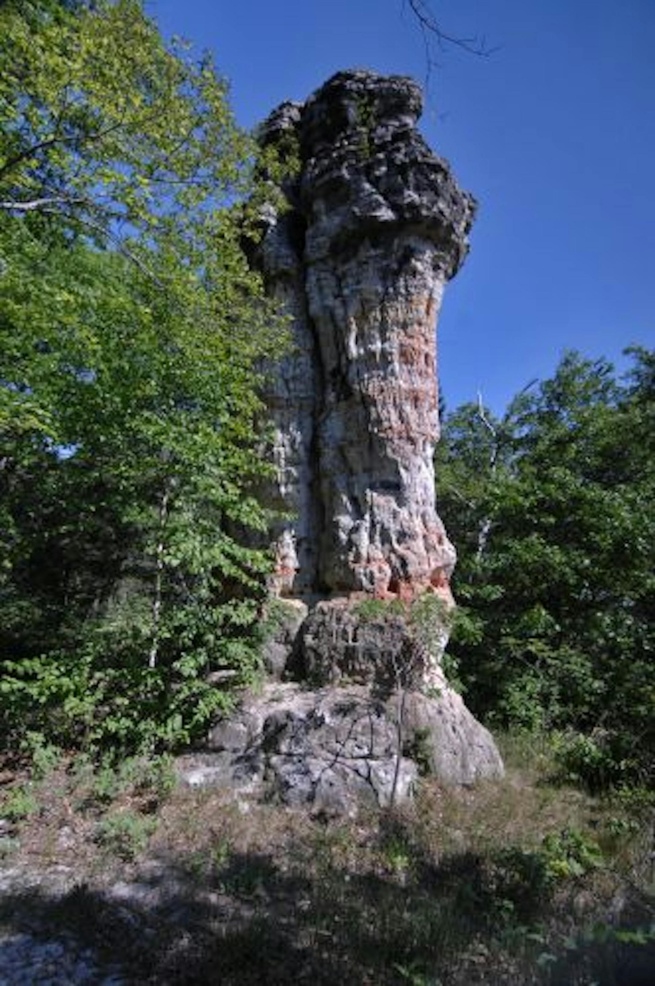 One of the several faces of the rock formation known as Chimney Rock in Dakota County.
