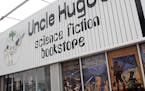 Uncle Hugo's bookstore, 2008.