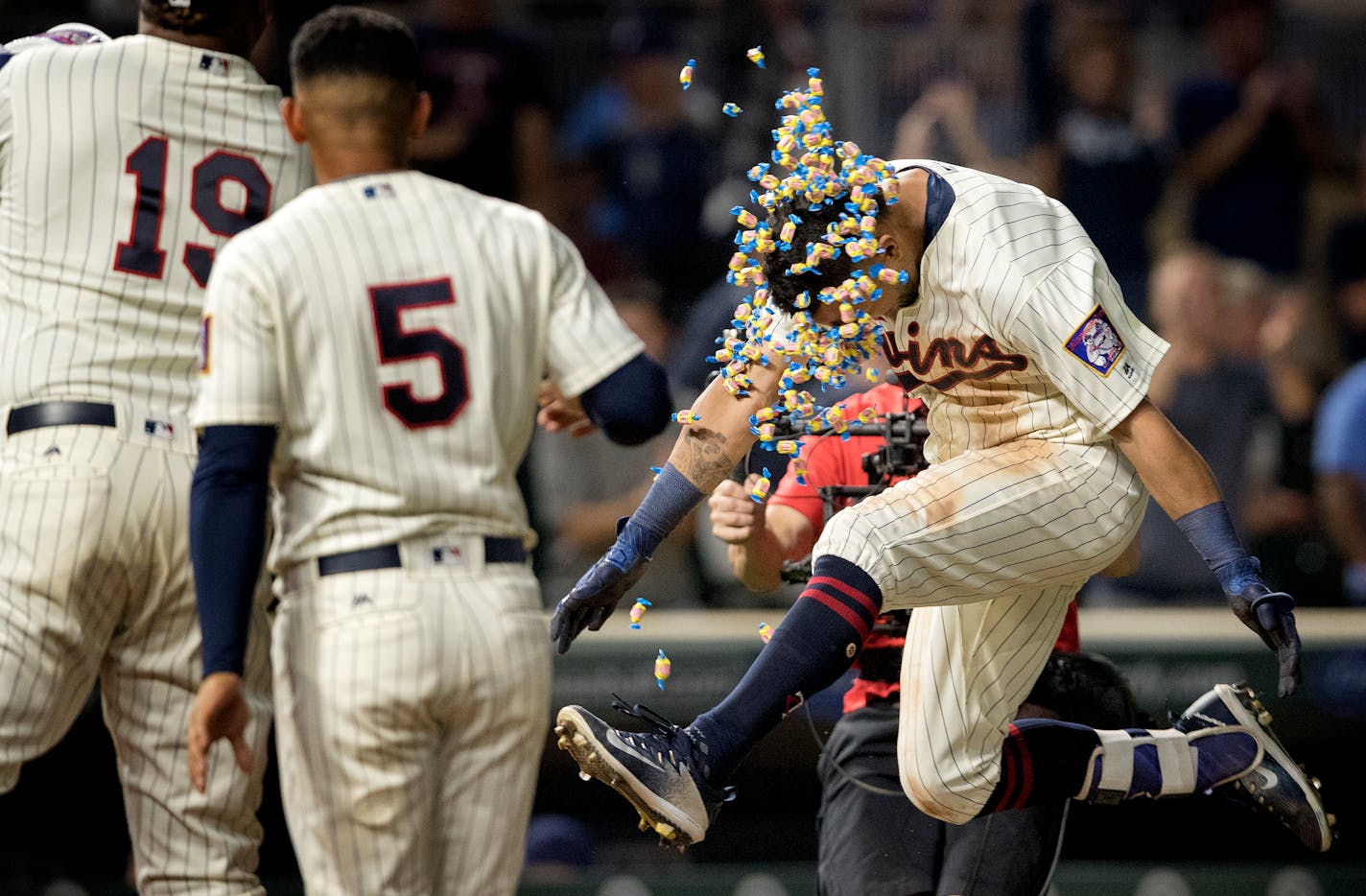 Eddie Rosario made his way to home plate after hitting a walk off 2-run home run in the tenth inning to win the game. Minnesota beat San Diego 3-1.