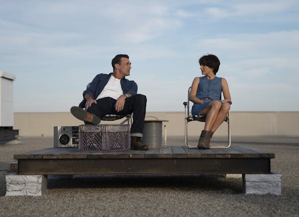 Jon Hamm and Natalie Portman in"Lucy in the Sky."