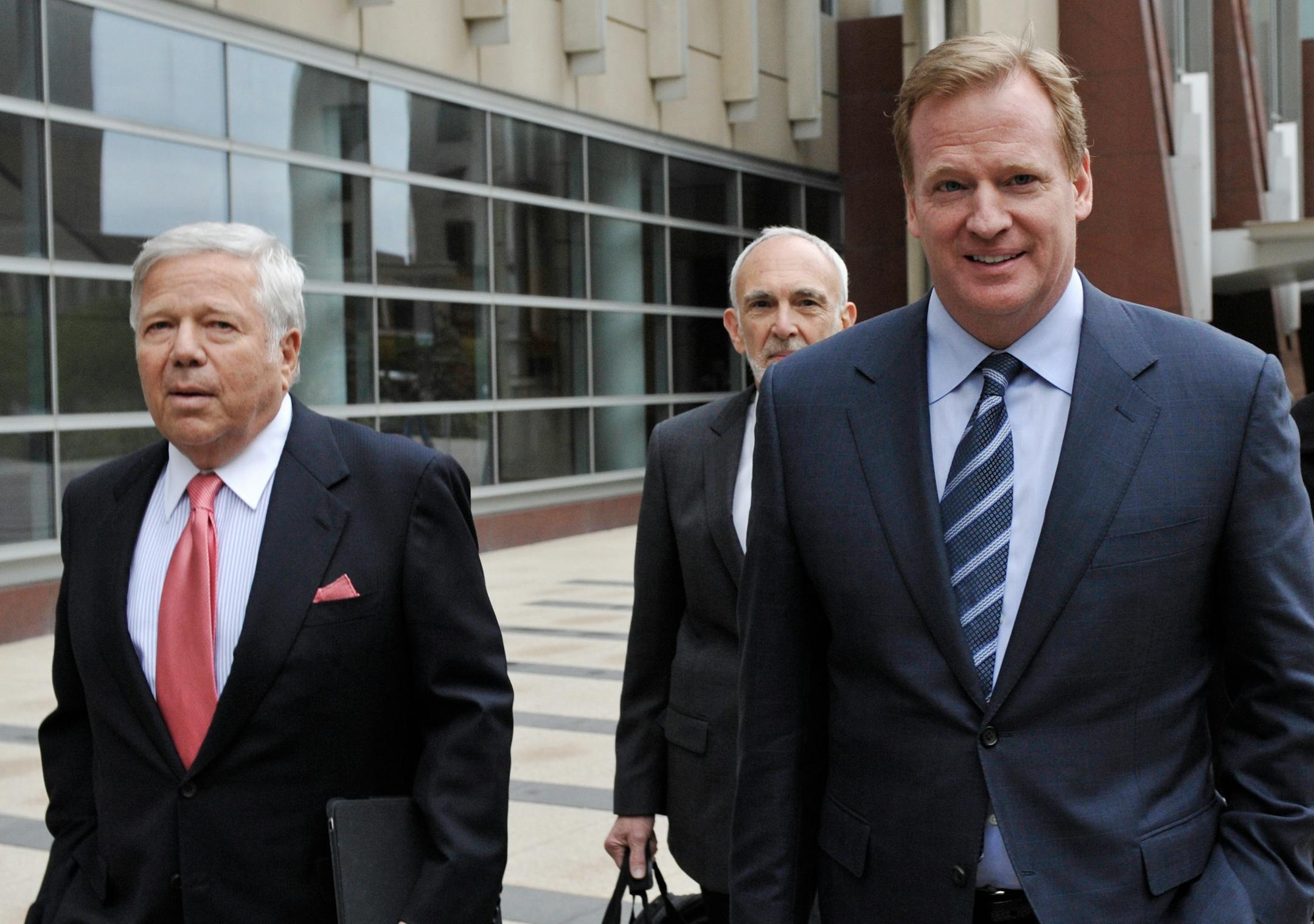 NFL Commissioner Roger Goodell (right), New England Patriots owner Robert Kraft