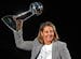 Lynx coach Cheryl Reeve held up the WNBA 2015 championship trophy in October.