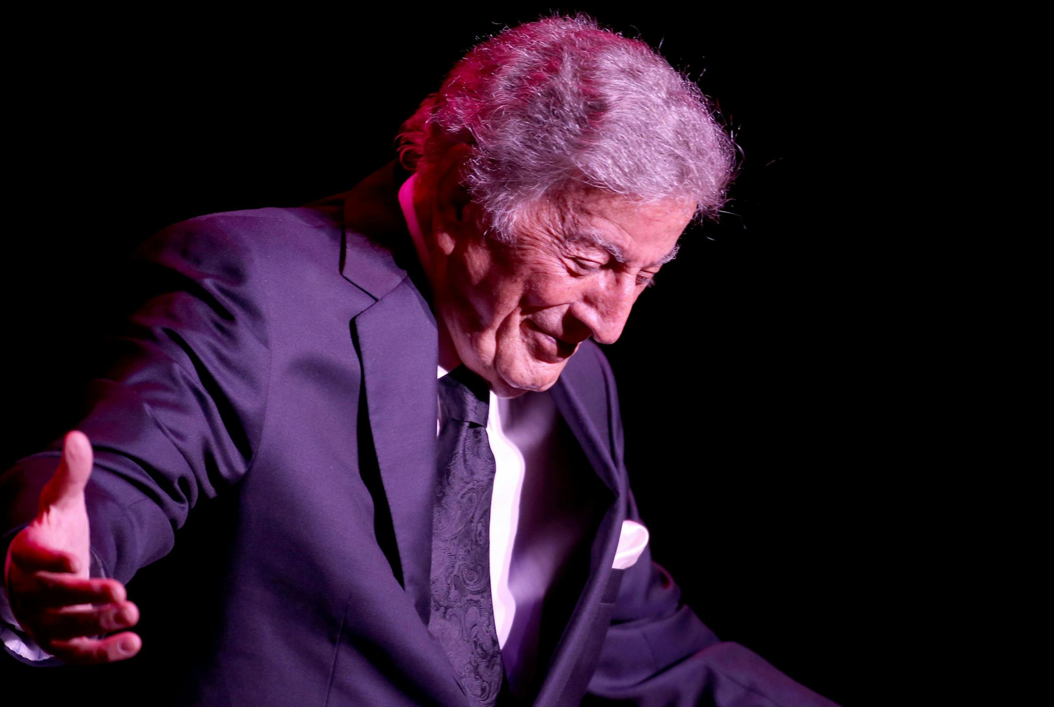 Tony Bennett, 89-year-old crooner, in concert at the State Theatre Friday, May 6, 2016, in Minneapolis, MN.](DAVID JOLES/STARTRIBUNE)djoles@startribune.comTony Bennett, 89-year-old crooner, in concert at the State Theatre Friday, May 6, 2016, in Minneapolis, MN.