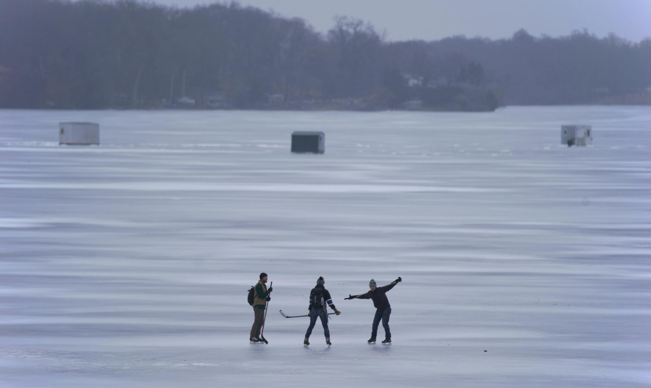Skating on area lakes in one of the best seasons in memory for smooth, snow-free ice. This is Lake Minnetonka north of Excelsior. BRIAN PETERSON &#x2022; brian.peterson@startribune.com
Excelsior, MN Tuesday, January 15, 2019