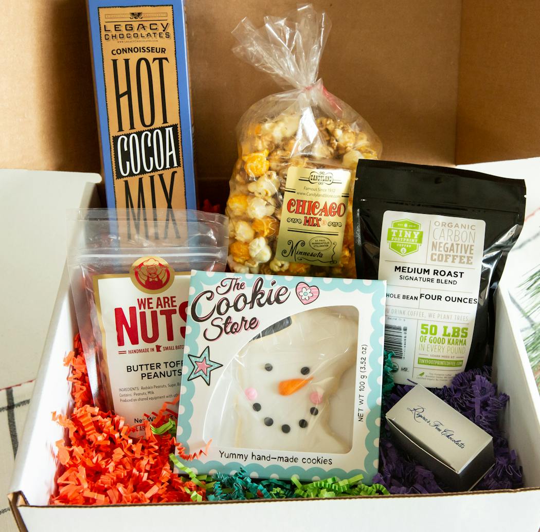Experience the Twin Cities gift box