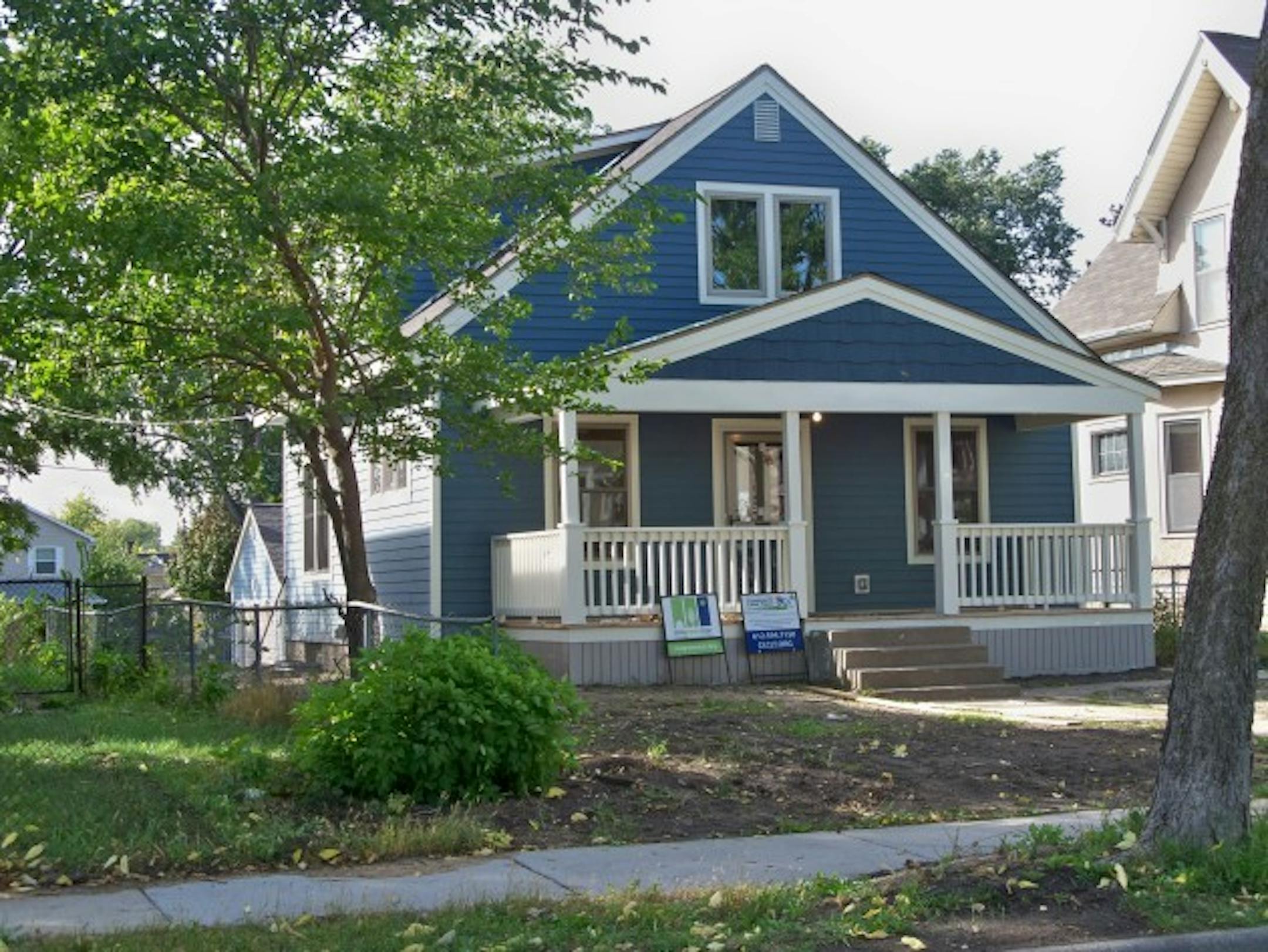 This house at 1411 Sheridan Avenue North recently went through a top-to-bottom renovation and sold for $99,900 with the assistance of CLCLT..