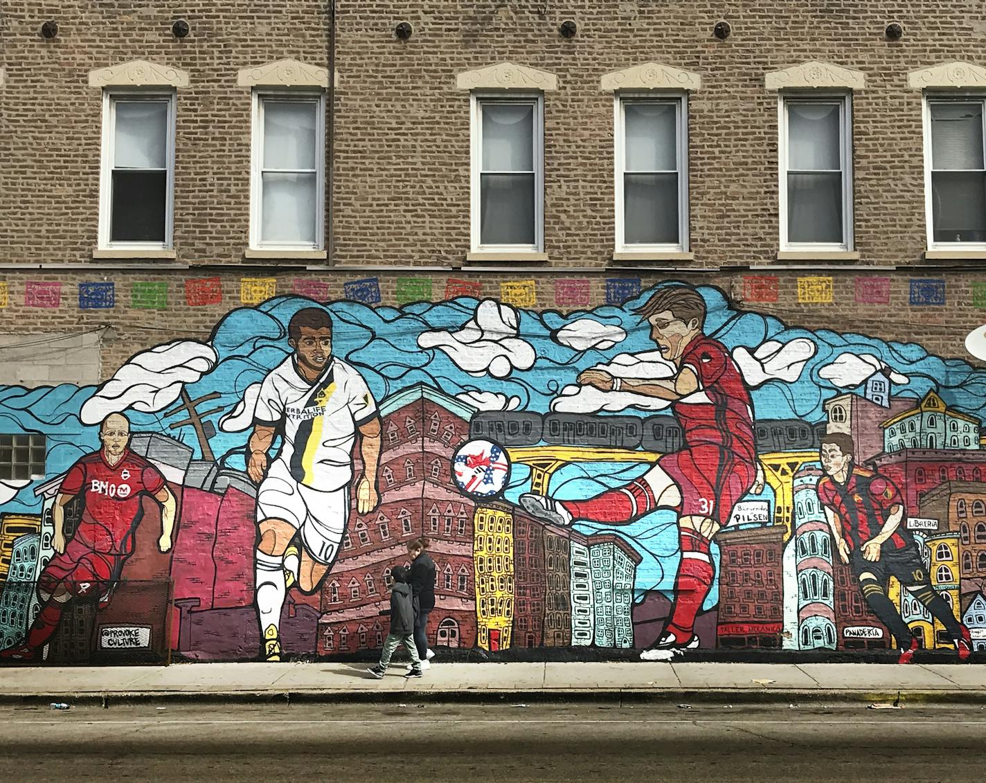 Chicago&#x2019;s Pilsen, which was first inhabited by a large Polish population before the fabric became predominantly Mexican in the 1970s, features taquerias, bodegas and European-style architecture awash with color. { Star Tribune photos by Amelia Rayno