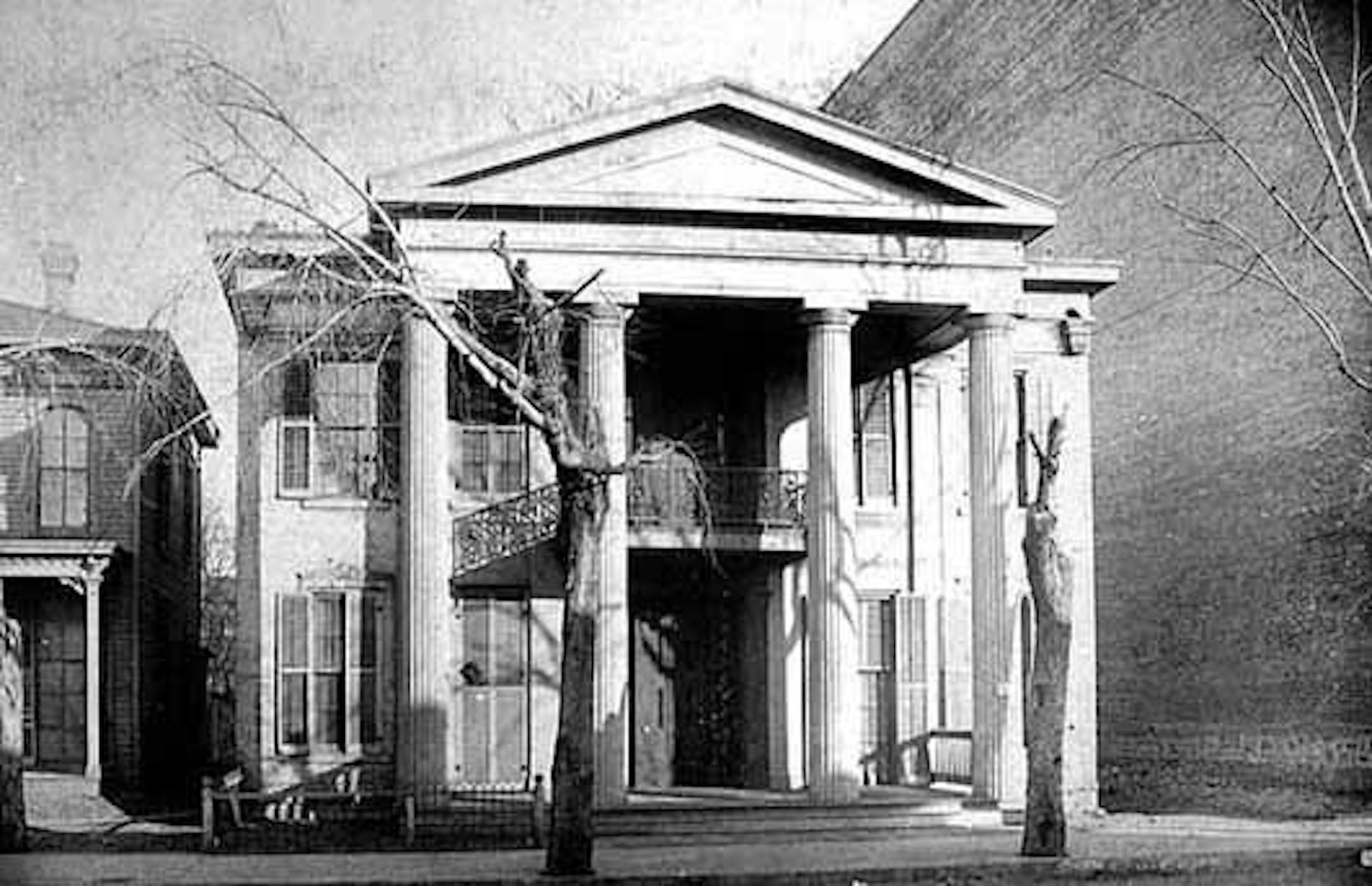 Bartlett Presley's Greek Revival style house on East Eighth Street in Lowertown, about 1896.