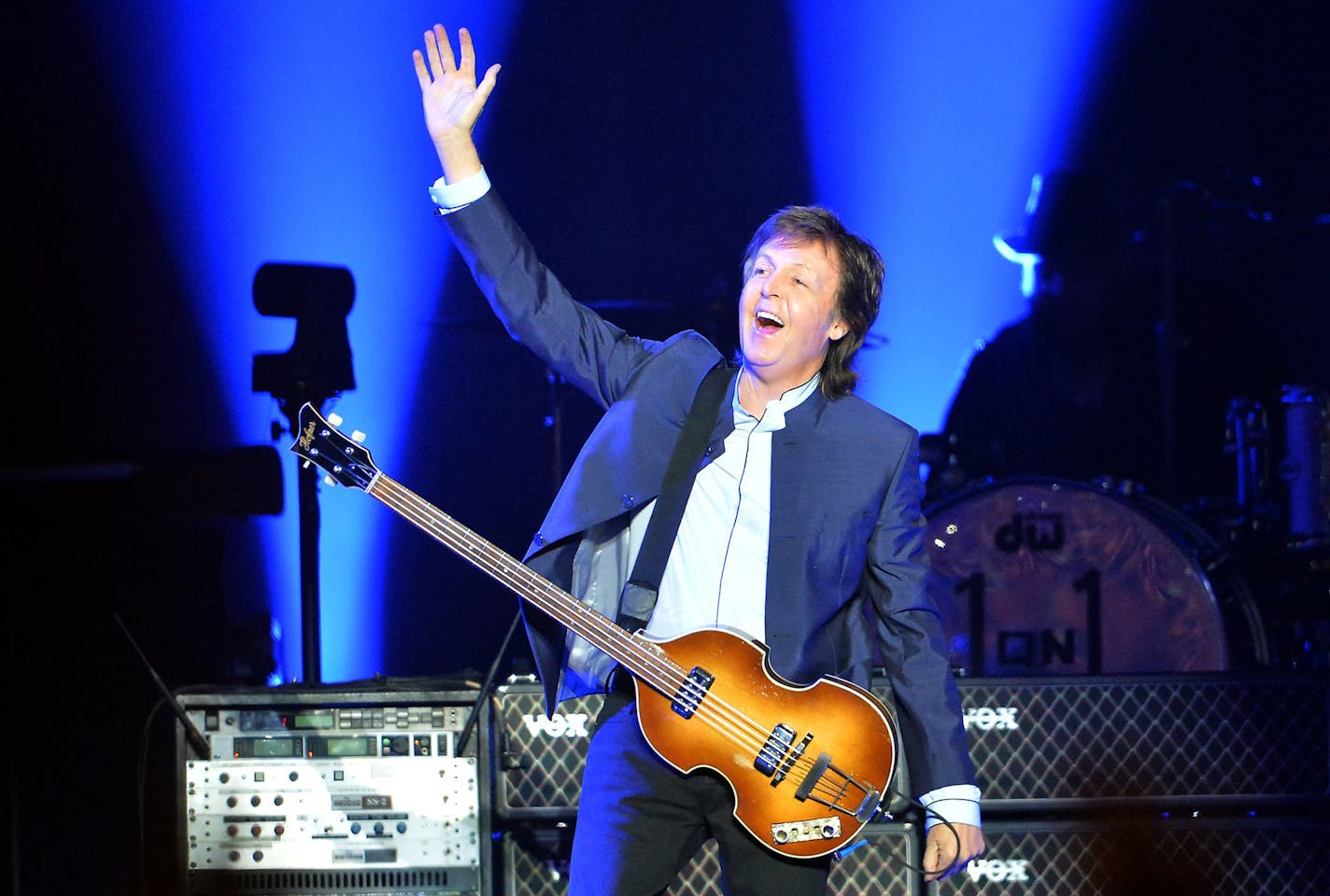 Paul McCartney greets the crowd at the start of his "One on One" tour on Wednesday, April 13, 2016, at the Save Mart Center in Fresno, Calif. (Silvlia Flores/Fresno Bee/TNS) ORG XMIT: 1183388