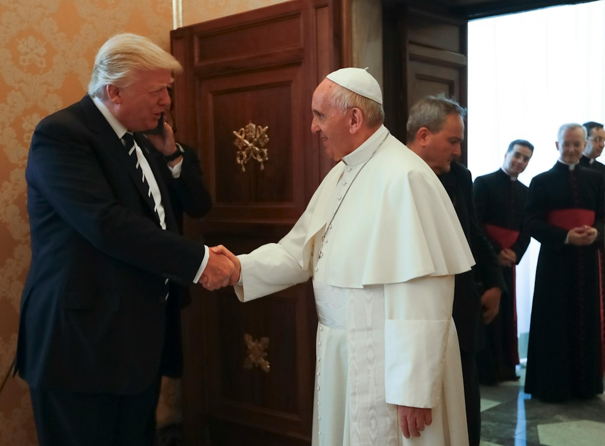 https://arc.stimg.co/startribunemedia/RI2WPL44QFDXHHQAPA5SOKDGQI.JPG?&w=1200&ar=1.91:1&fit=crop