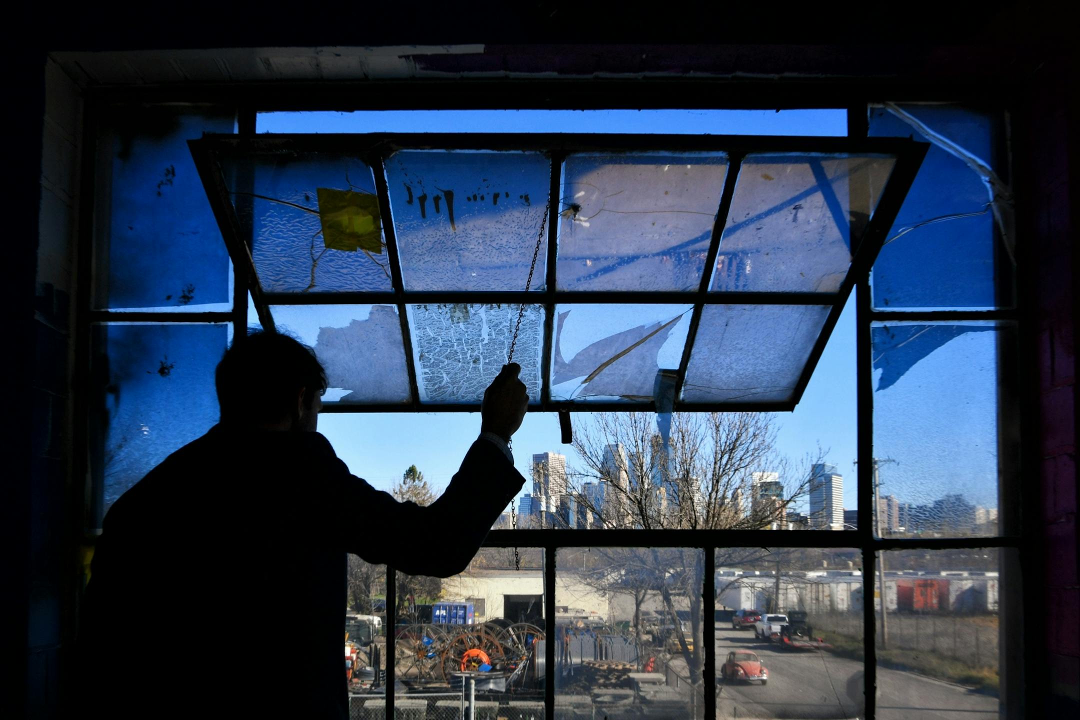 The long vacant Leef cleaning complex has an excellent view of downtown Minneapolis.