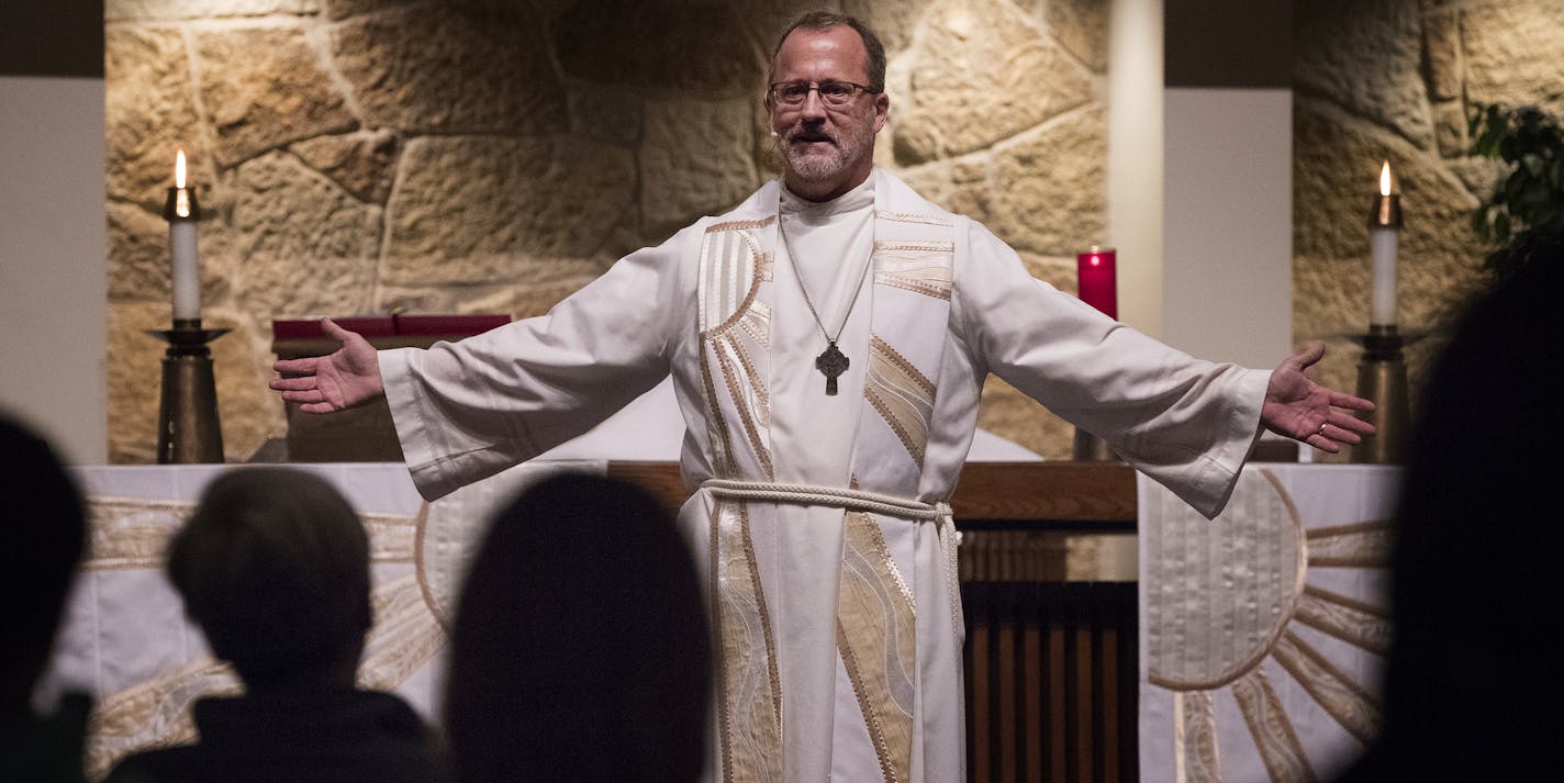 The Rev. Ed Treat led a Wednesday night service at Transfiguration Lutheran Church in Bloomington.