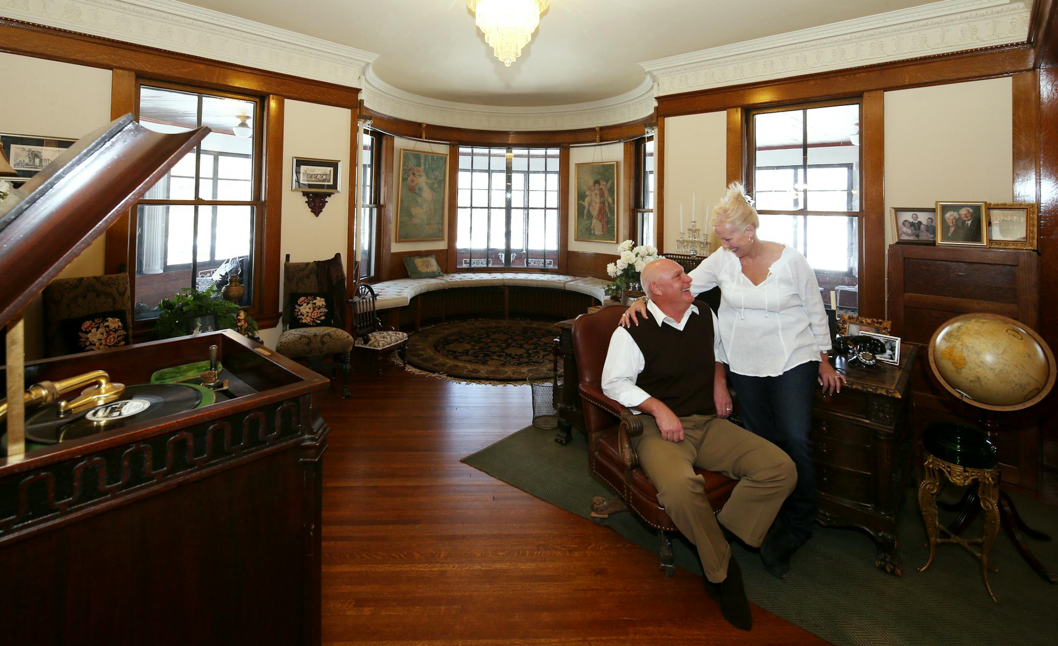 Jeff and Linda Warner's remodeled Victorian, featured on the Remodelers Showcase. ] JOELKOYAMA‚Ä¢jkoyama@startribune Minneapolis, MN on March 13, 2014.